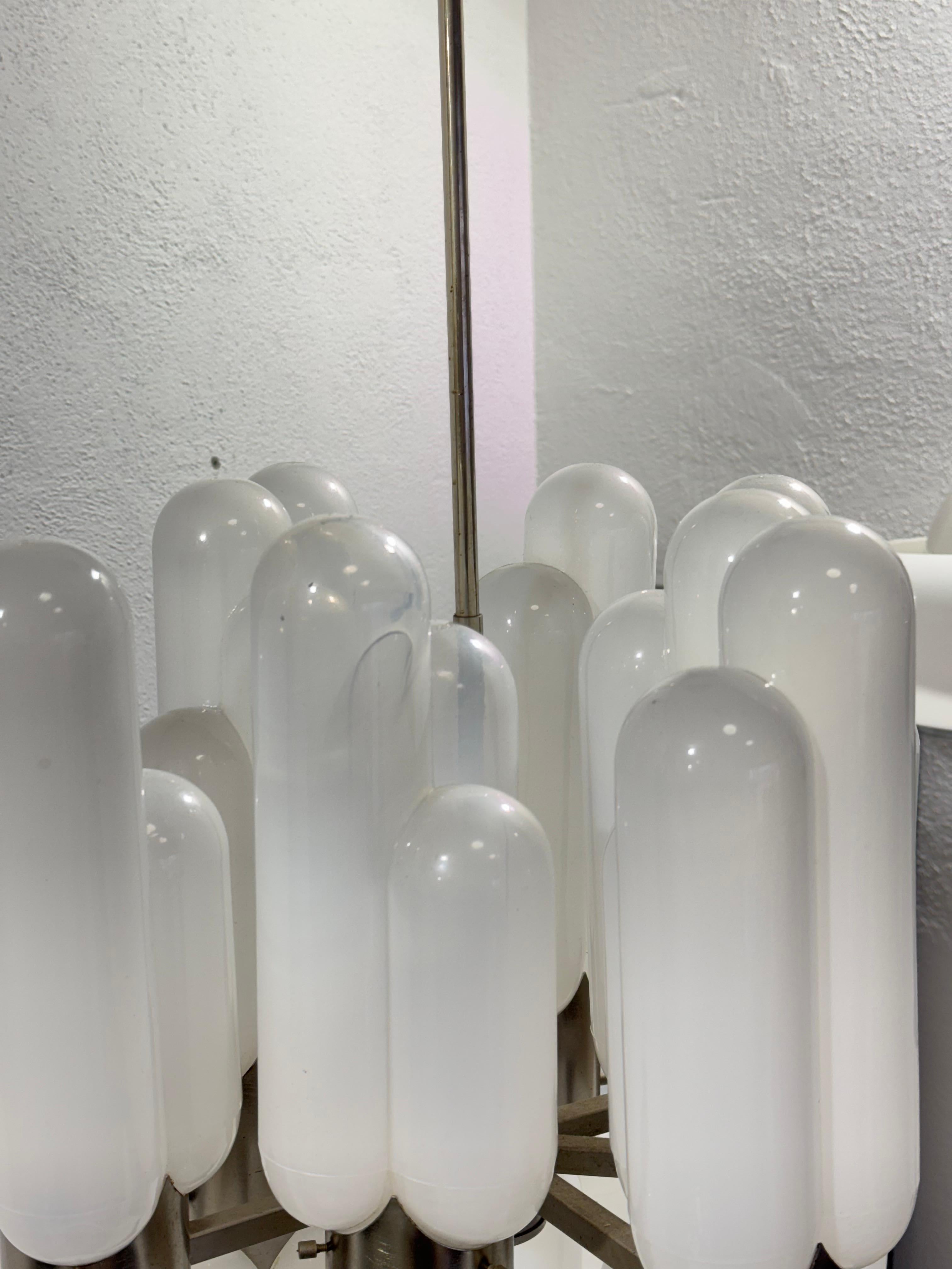 Carlo Nason Torpedo Mazzega Chandelier 16 lights 1960's Rare Vintage Design For Sale 3