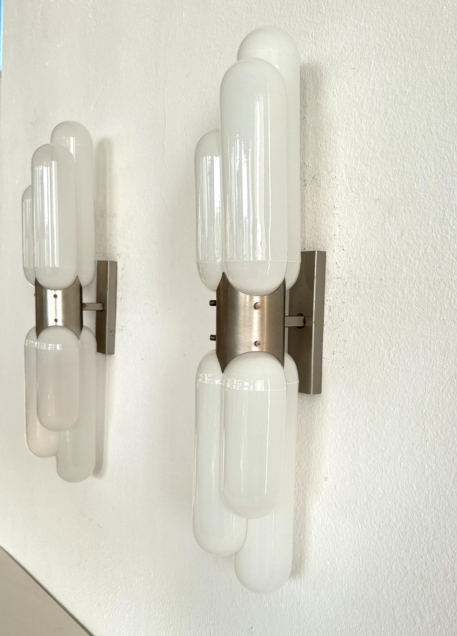 Carlo Nason 'Torpedo' Wall Sconces in Murano Opaline Glass for Mazzega, Set of 2 4