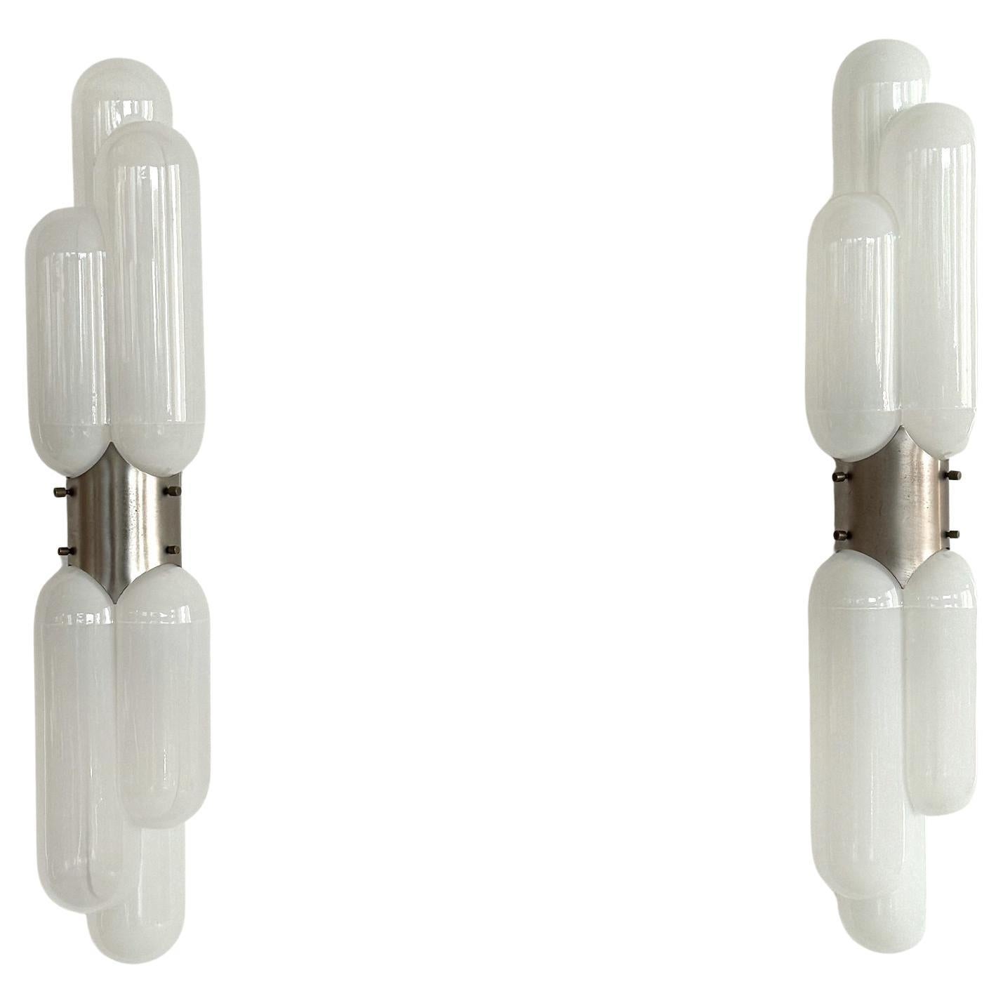 Carlo Nason 'Torpedo' Wall Sconces in Murano Opaline Glass for Mazzega, Set of 2

Pair of gorgeous, original vintage wall lamps, model 