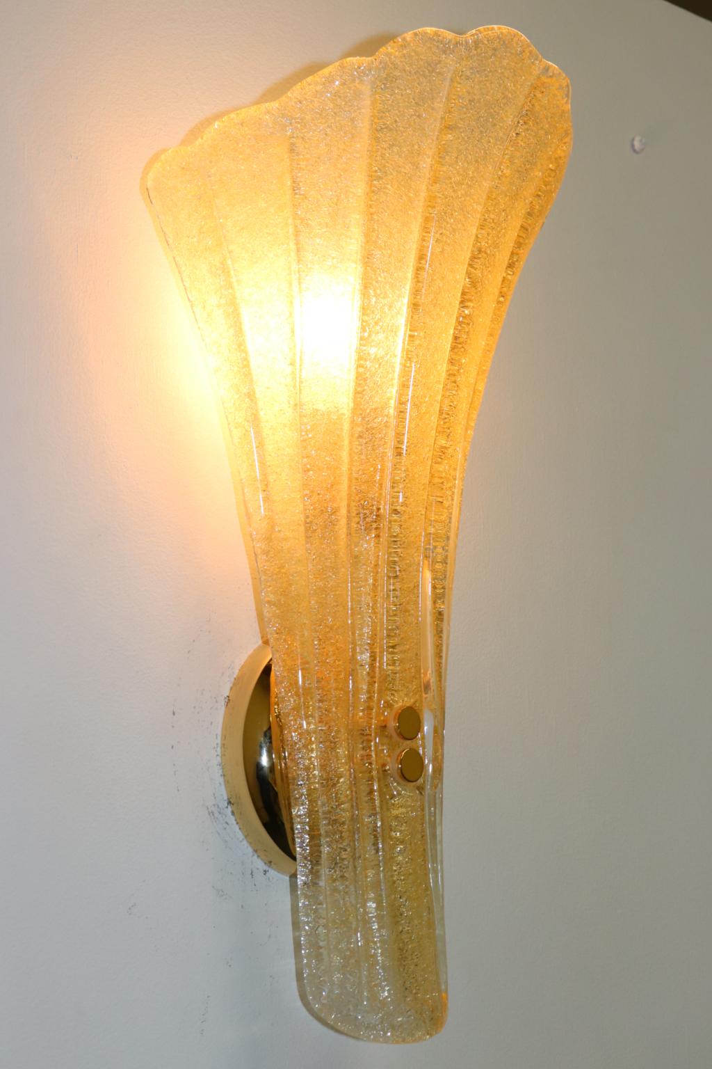 Mid-Century Modern Carlo Nason Wall Light Murano Hand Cast Rugiada Amber Glass For Sale