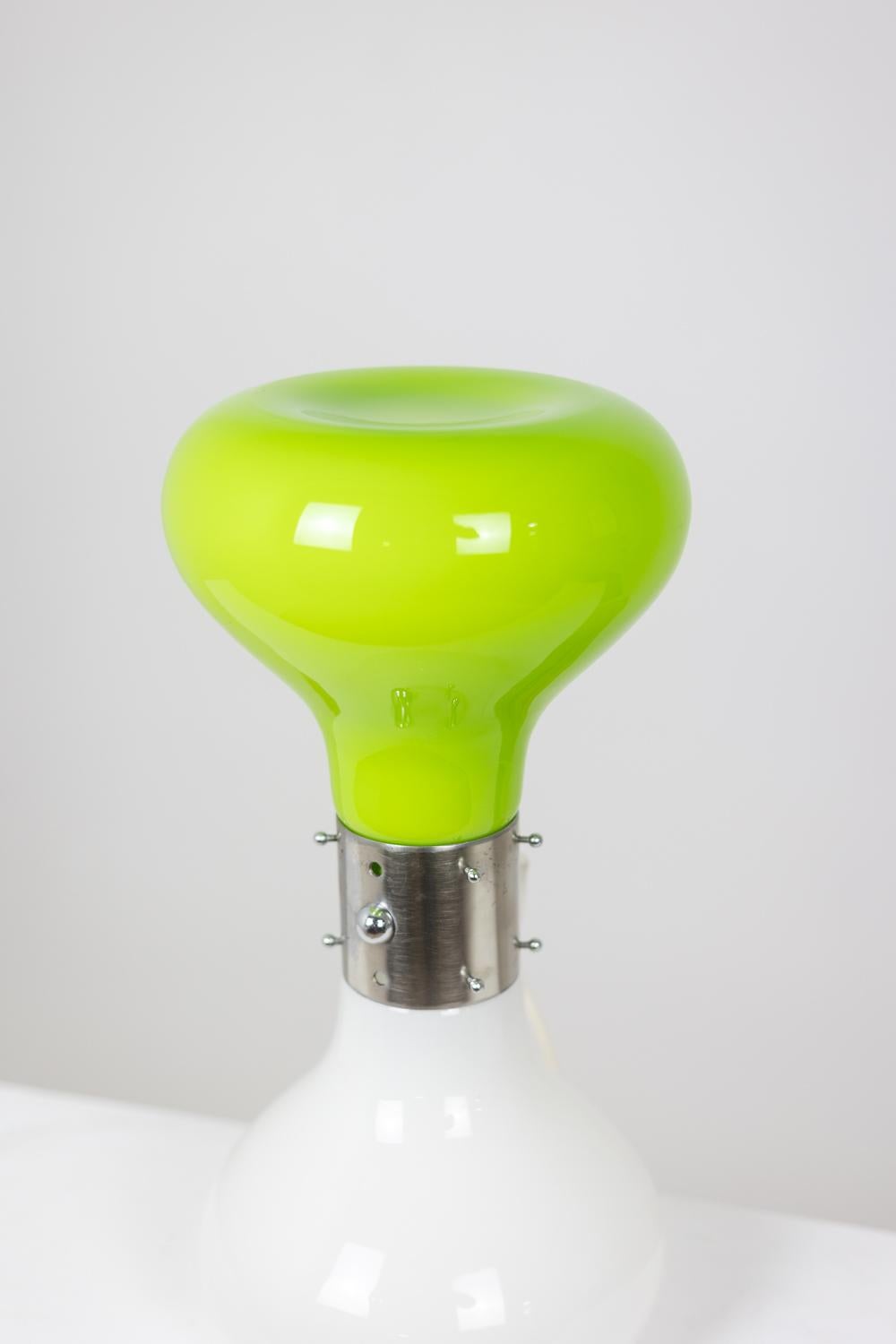 Carlo Nason. Lámpara de cristal blanco y verde. 1970s. Vidrio en venta
