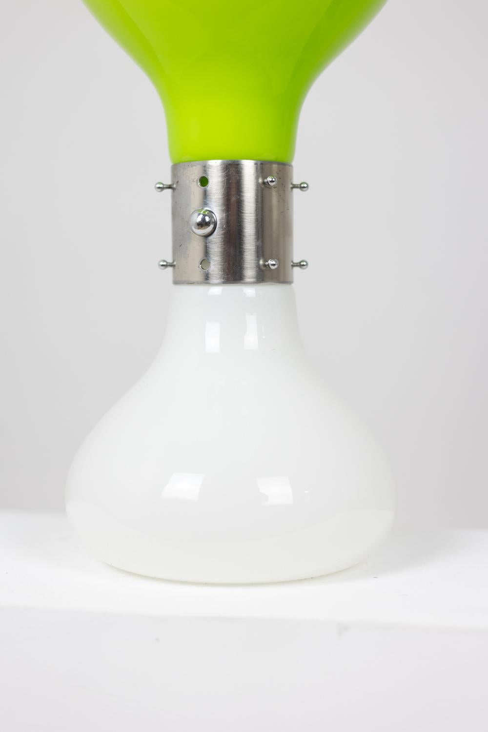 Carlo Nason. Lámpara de cristal blanco y verde. 1970s. en venta 1