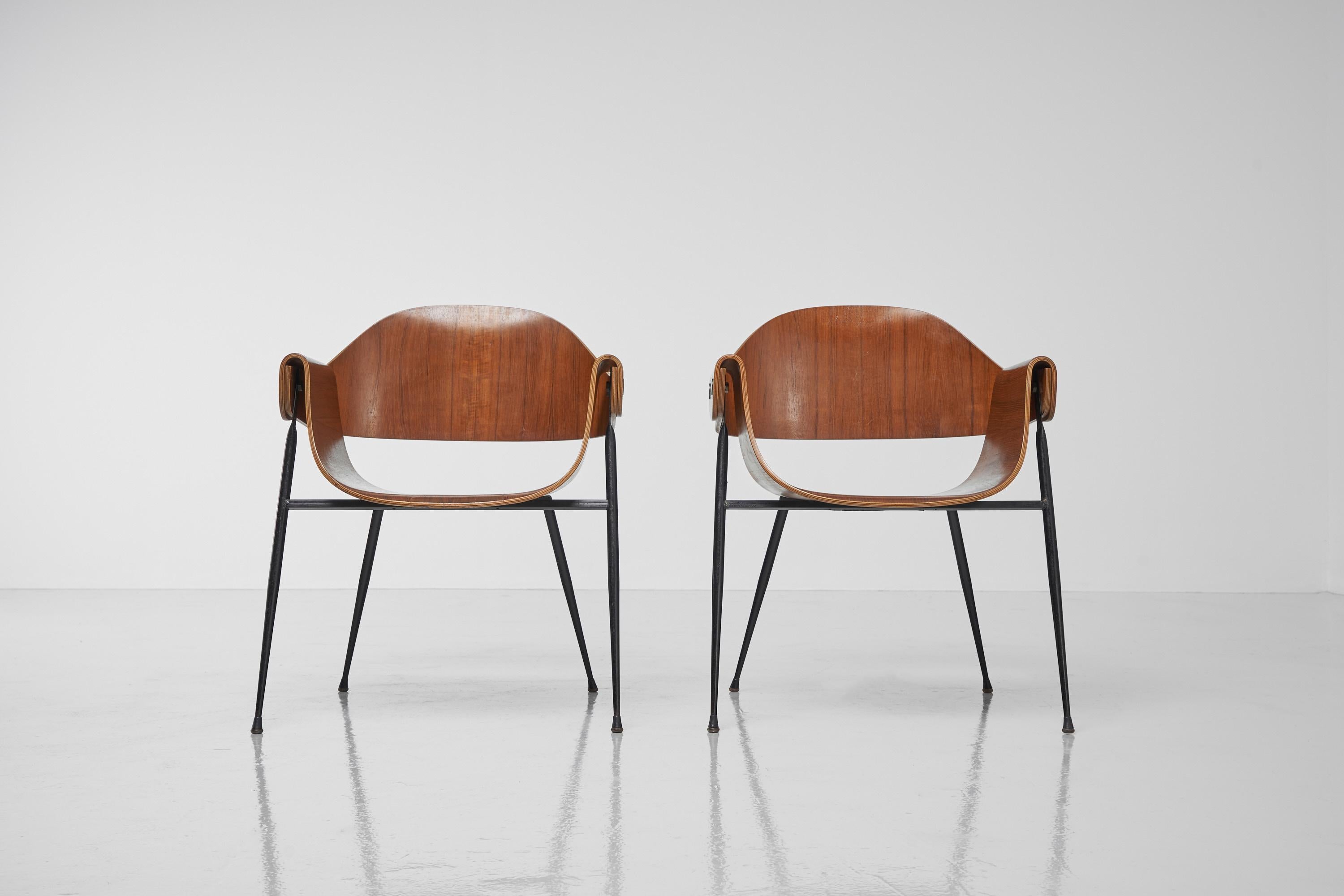 Carlo Ratti Arm Chairs for Legni Curvati, Italy, 1950 For Sale 2