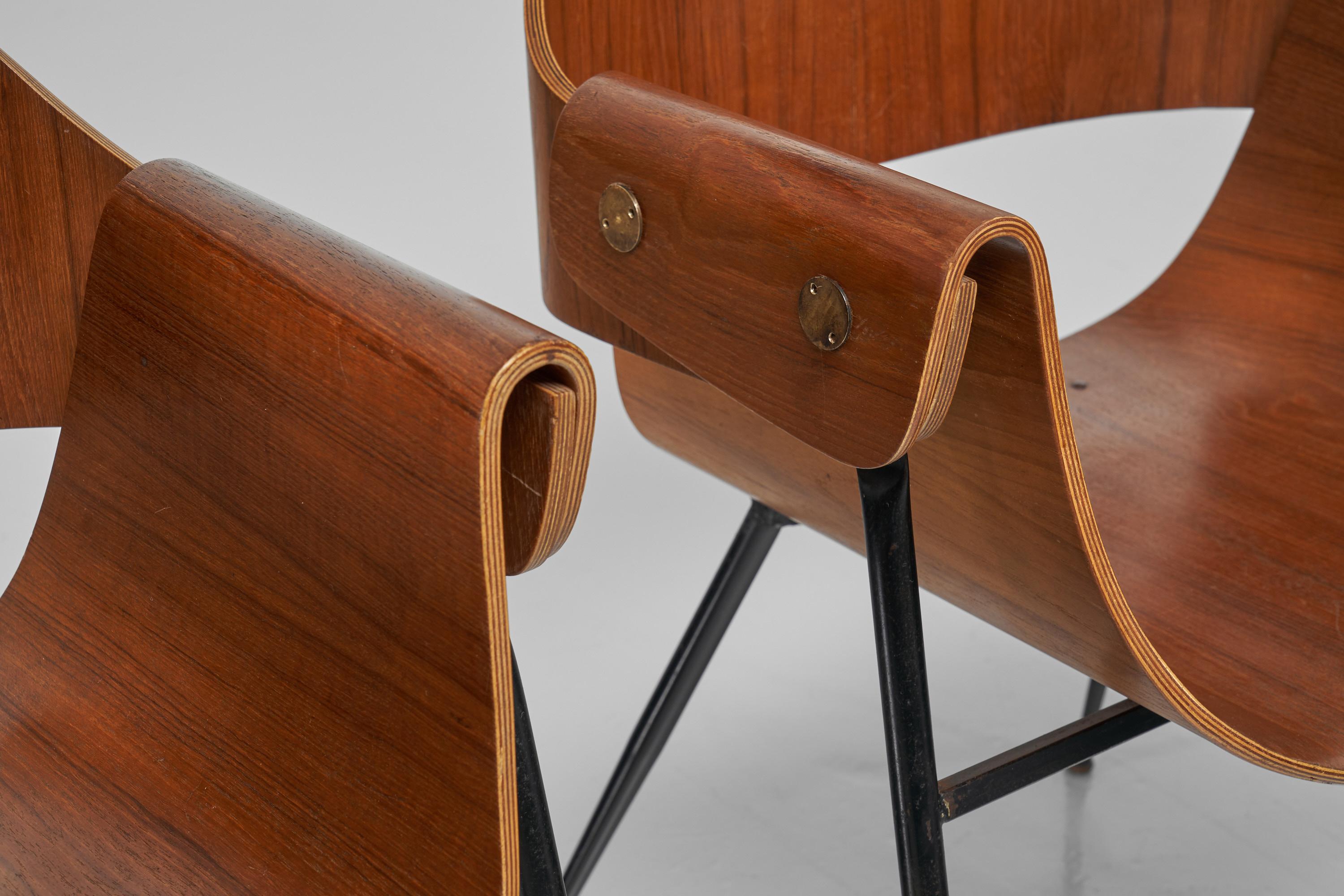Carlo Ratti Arm Chairs for Legni Curvati, Italy, 1950 For Sale 3