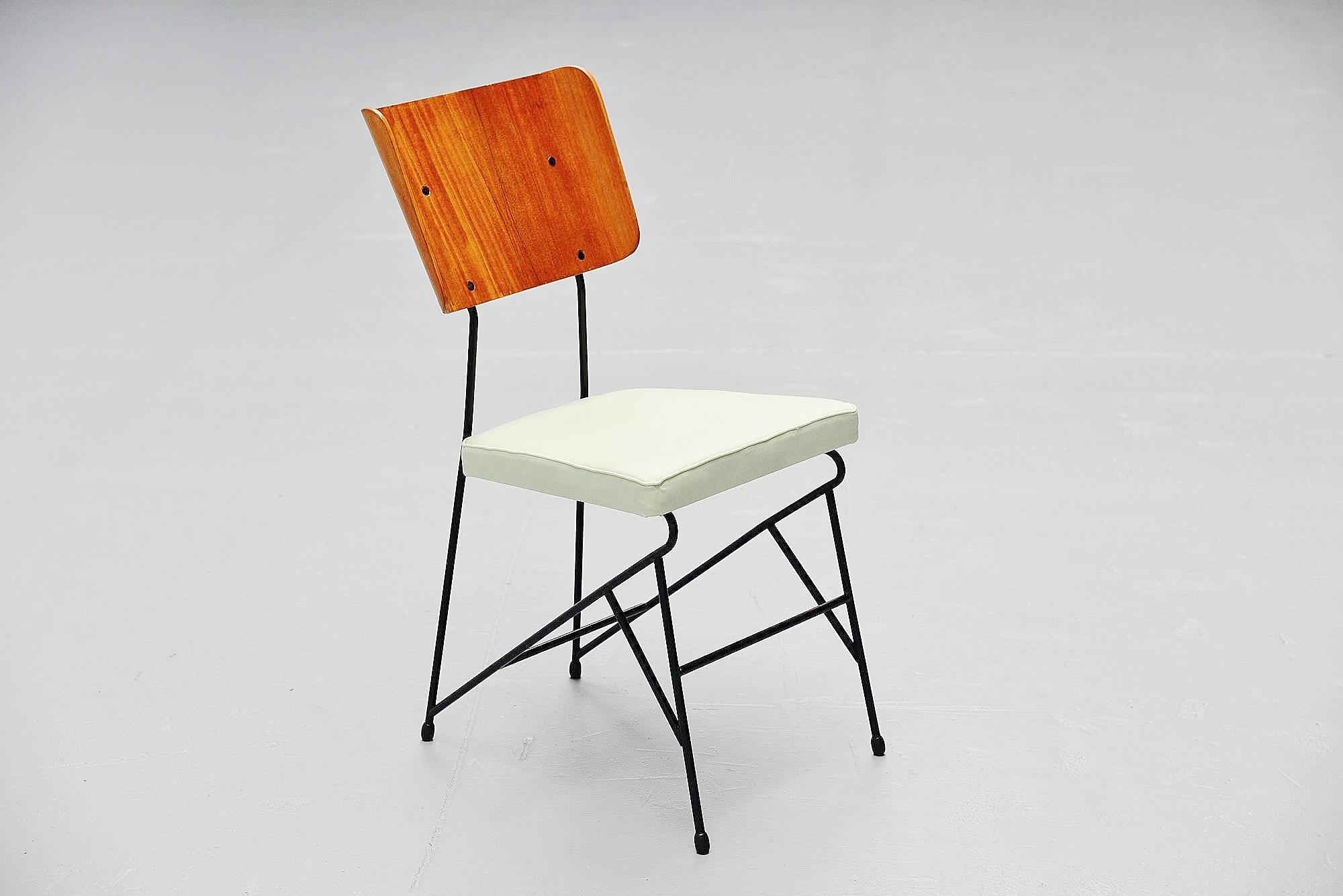 Mid-20th Century Carlo Ratti Dining Chairs for Legni Curva, Italy, 1950