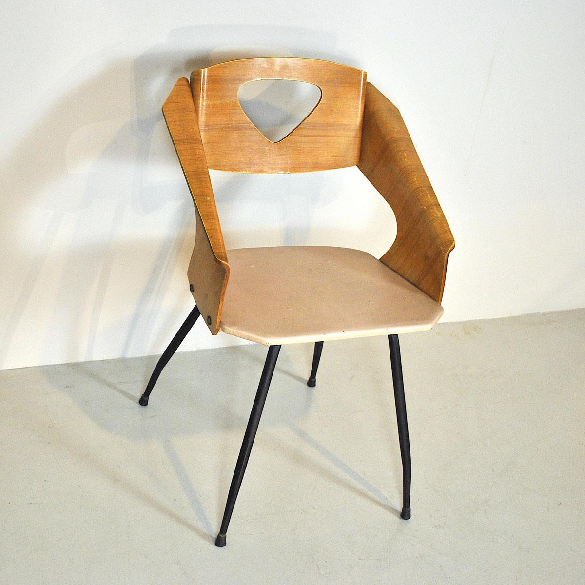 Carlo Ratti Italian Midcentury Chair in Curved Wood In Good Condition For Sale In bari, IT