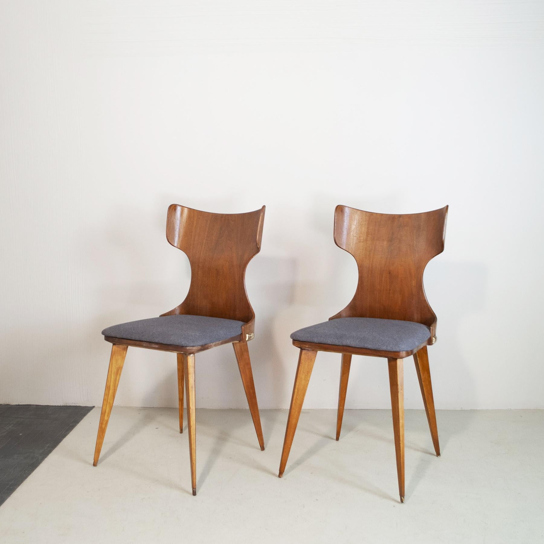 Carlo Ratti Italienische Stühle aus der Mitte des Jahrhunderts The Fifties im Angebot 1