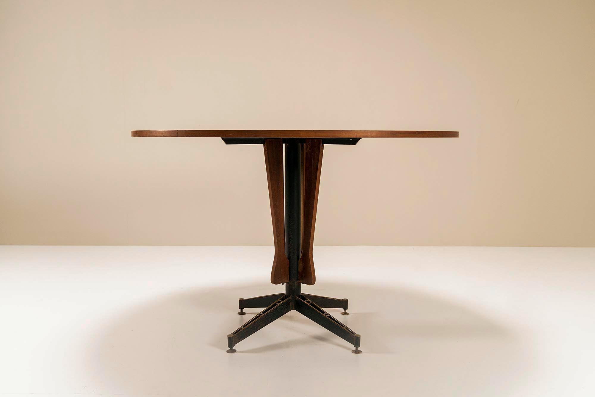 Mid-Century Modern Carlo Ratti Round Dining Table Made by Lissoni, Italy, 1950s