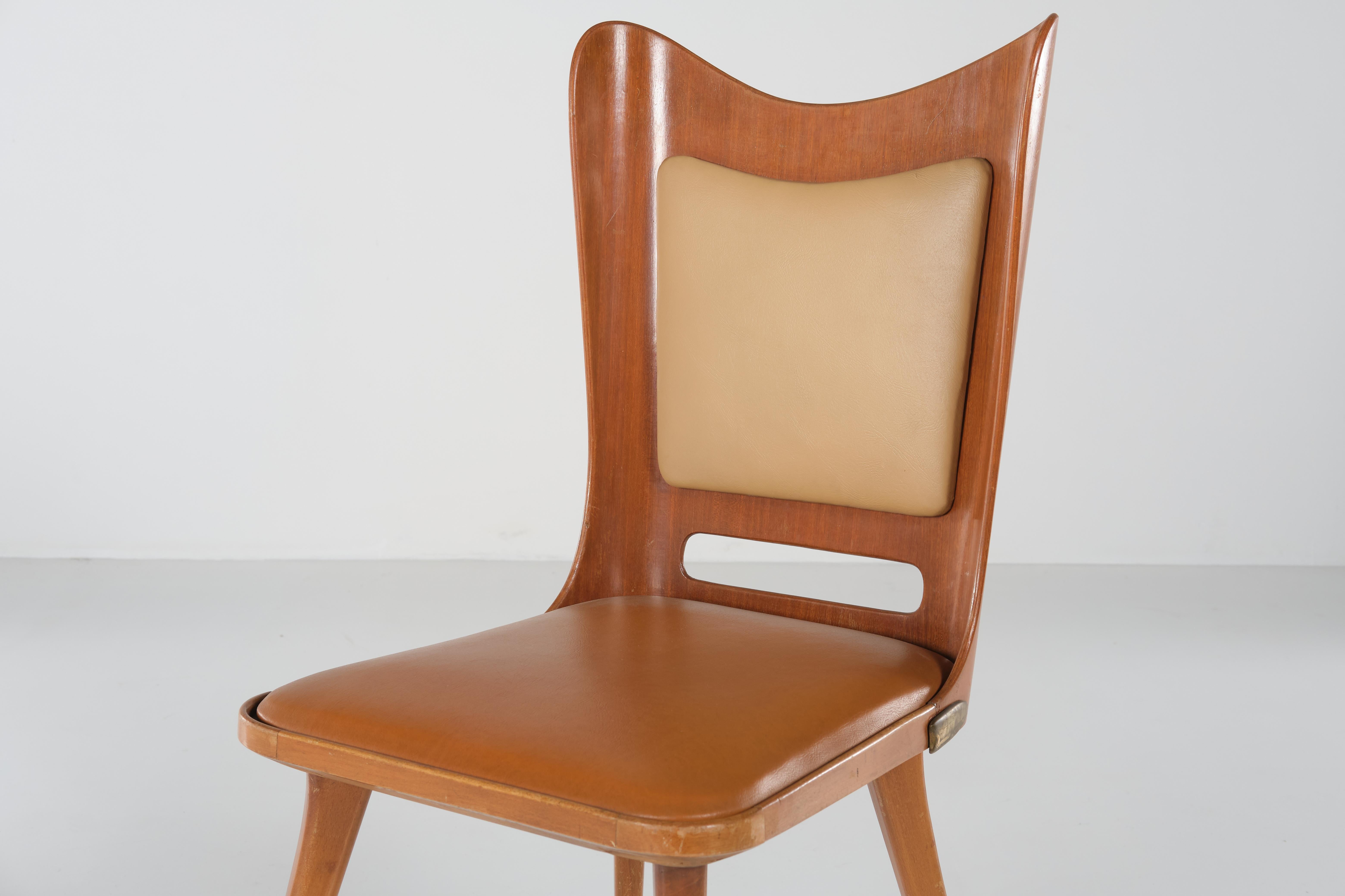 Carlo Ratti Set of 6 Chairs Wood Plywood and Faux Leather, Italian Design 1950s In Fair Condition For Sale In Milan, IT
