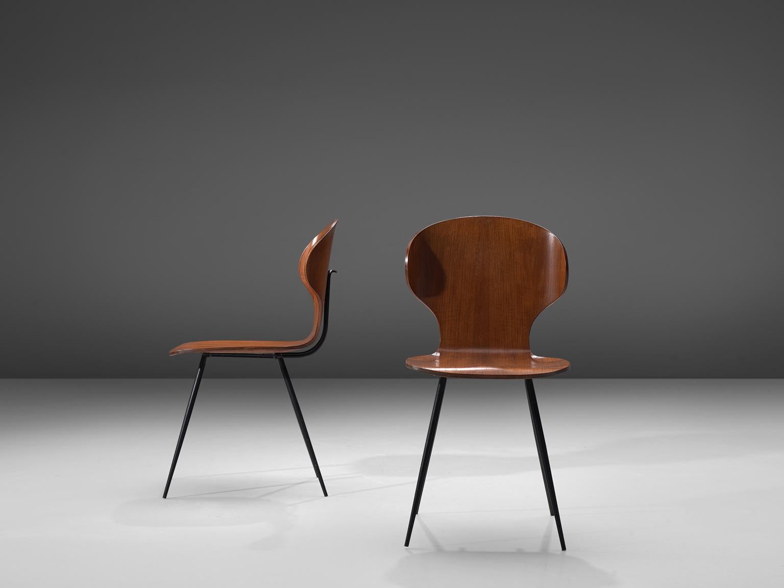 Italian Carlo Ratti Set of Fourteen Dining Chairs of Plywood and Metal