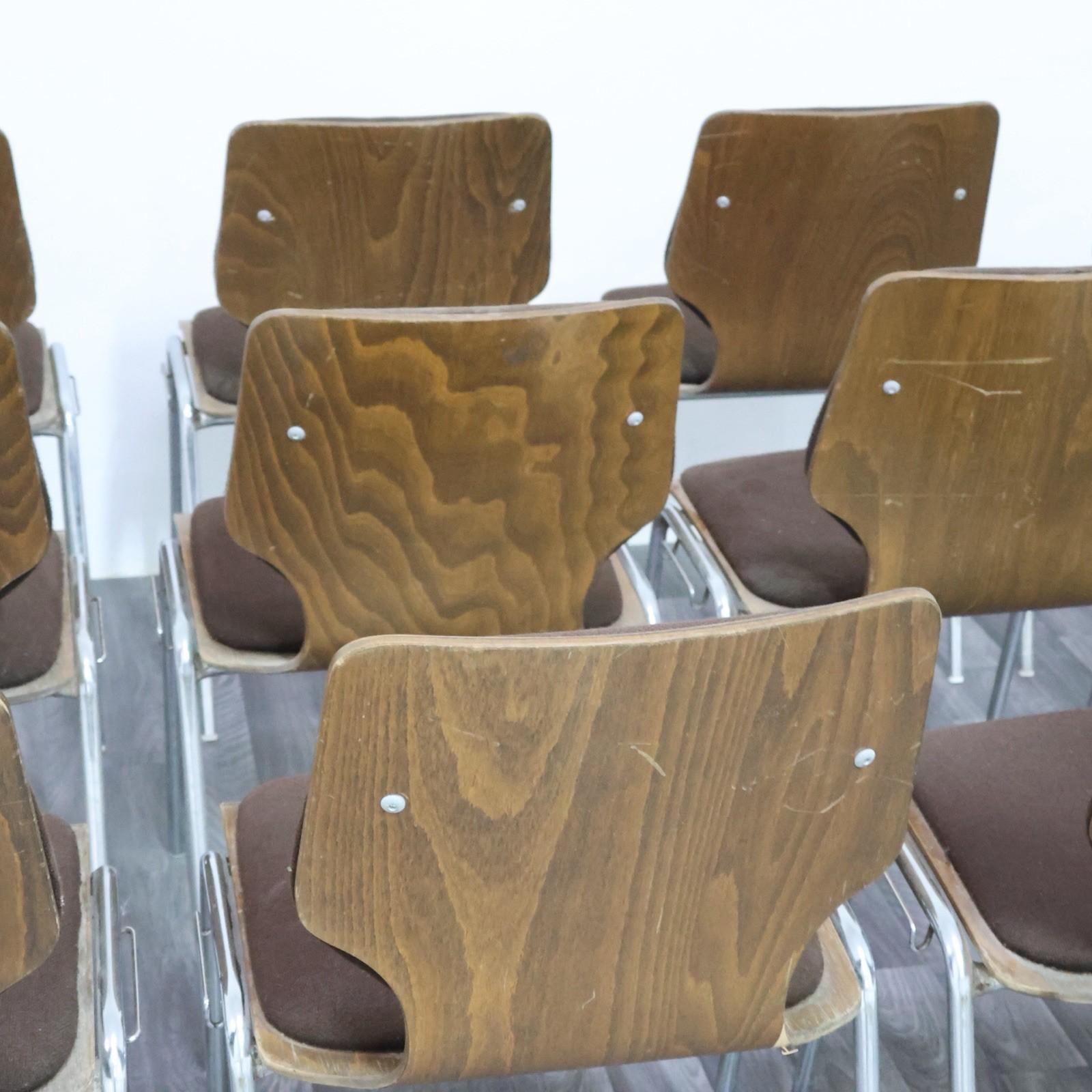 Bureau de style Carlo Ratti 12 chaises Design moderne 1970 en vente 9