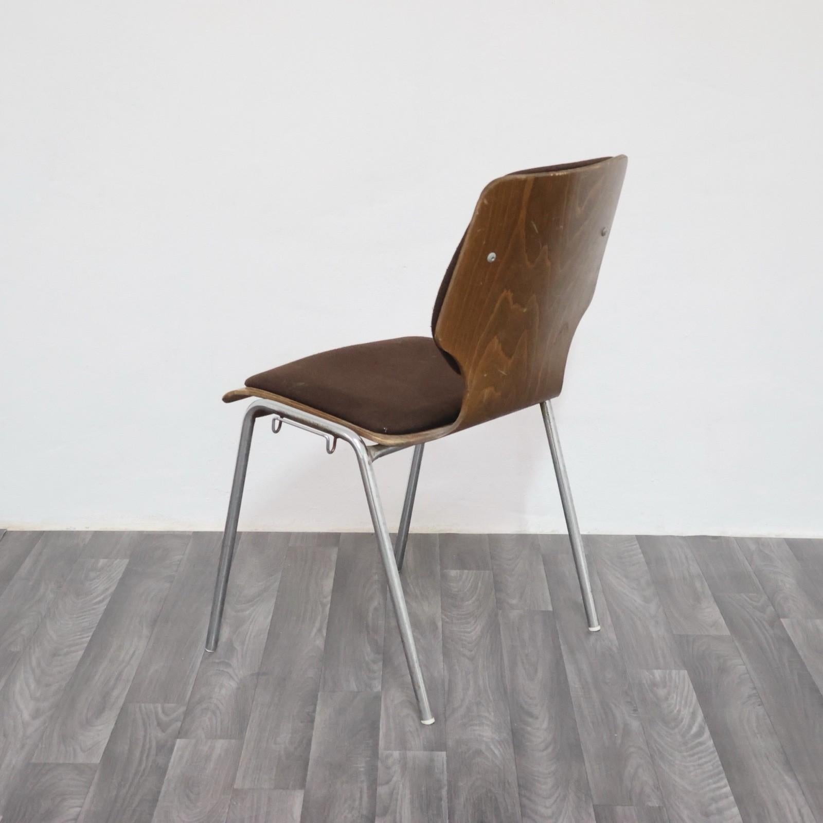 Bureau de style Carlo Ratti 12 chaises Design moderne 1970 en vente 10