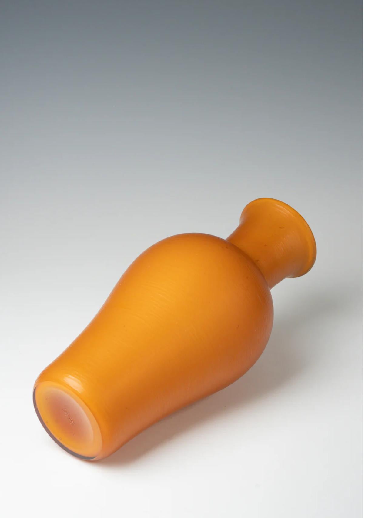 Metà XX secolo Carlo Scarpa (1906-1978), vaso 'Battuto', 1940 in vendita