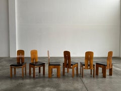 Carlo Scarpa 1934 "765" Esszimmerstühle für Bernini, 1934, Schwarzes Leder, 6-teilig