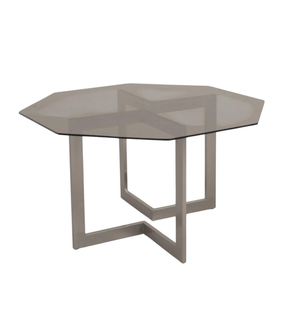 Carlo SCARPA (después) - Mesa de cristal ahumado y metal cromado - Mediados de siglo en Bueno estado para la venta en Beuzevillette, FR