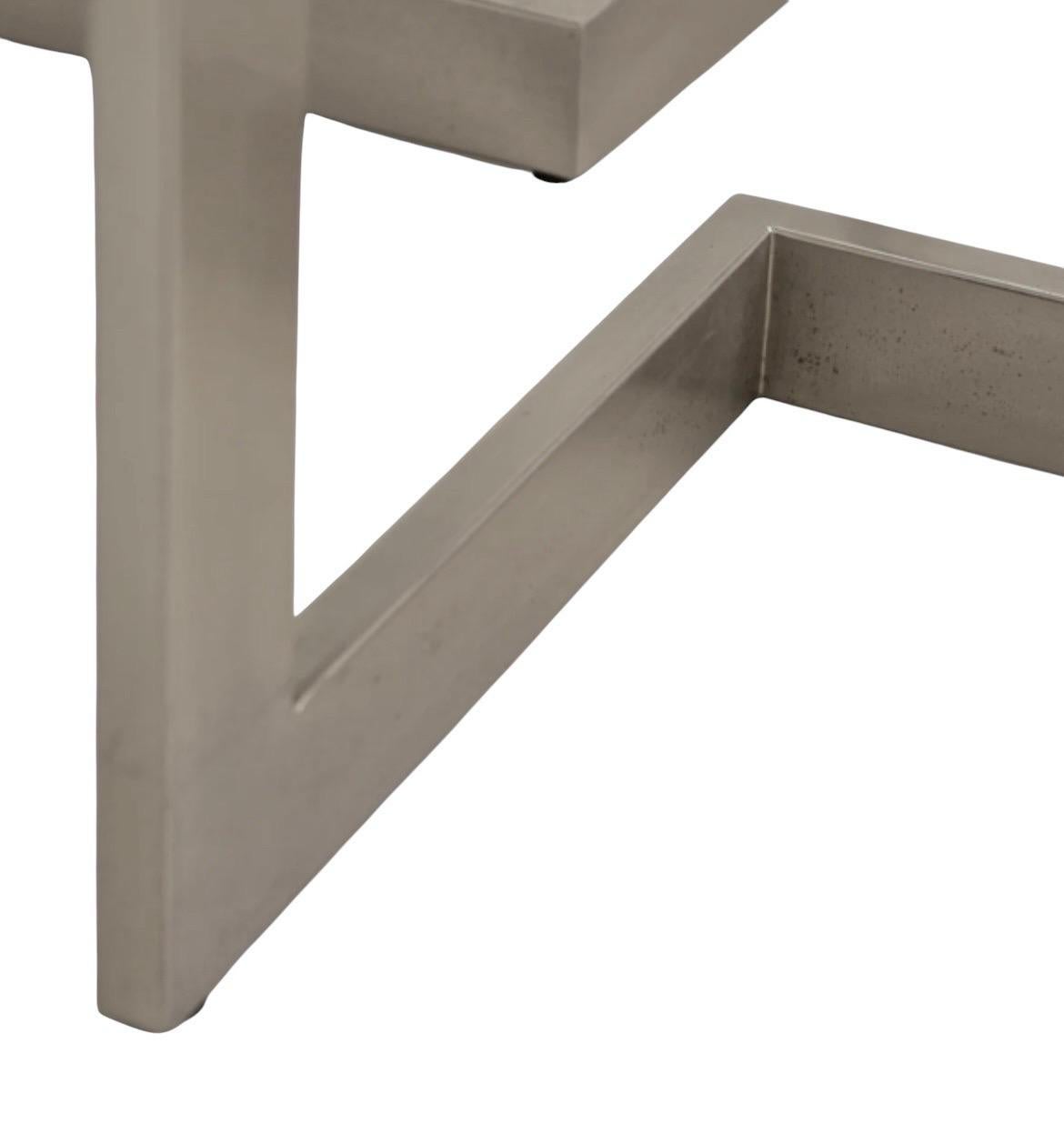 Carlo SCARPA (después) - Mesa de cristal ahumado y metal cromado - Mediados de siglo siglo XX en venta