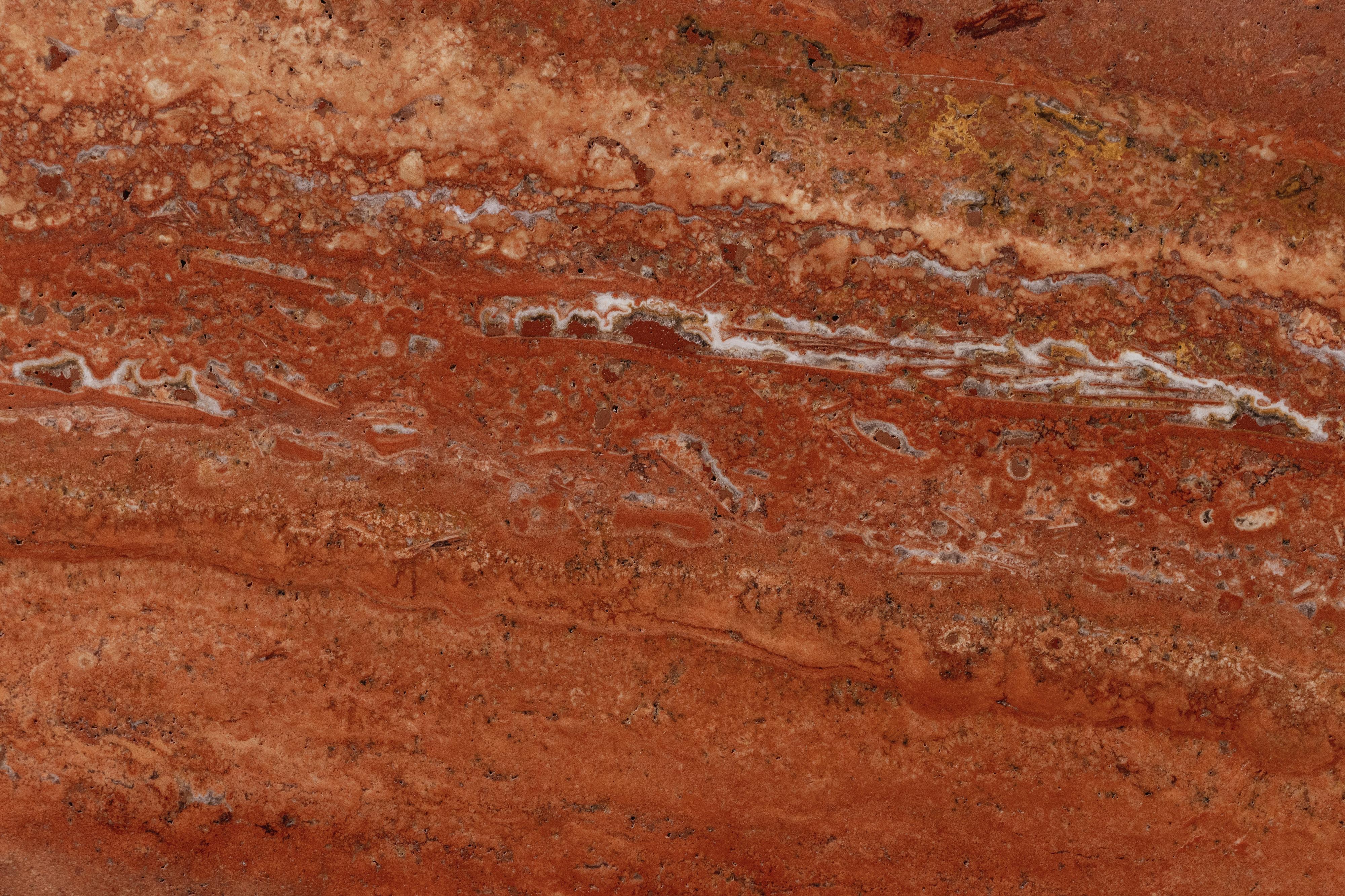 Carlo Scarpa “Argo” Oval Table for Simon Gavina in Red Travertine, 1975 For Sale 2