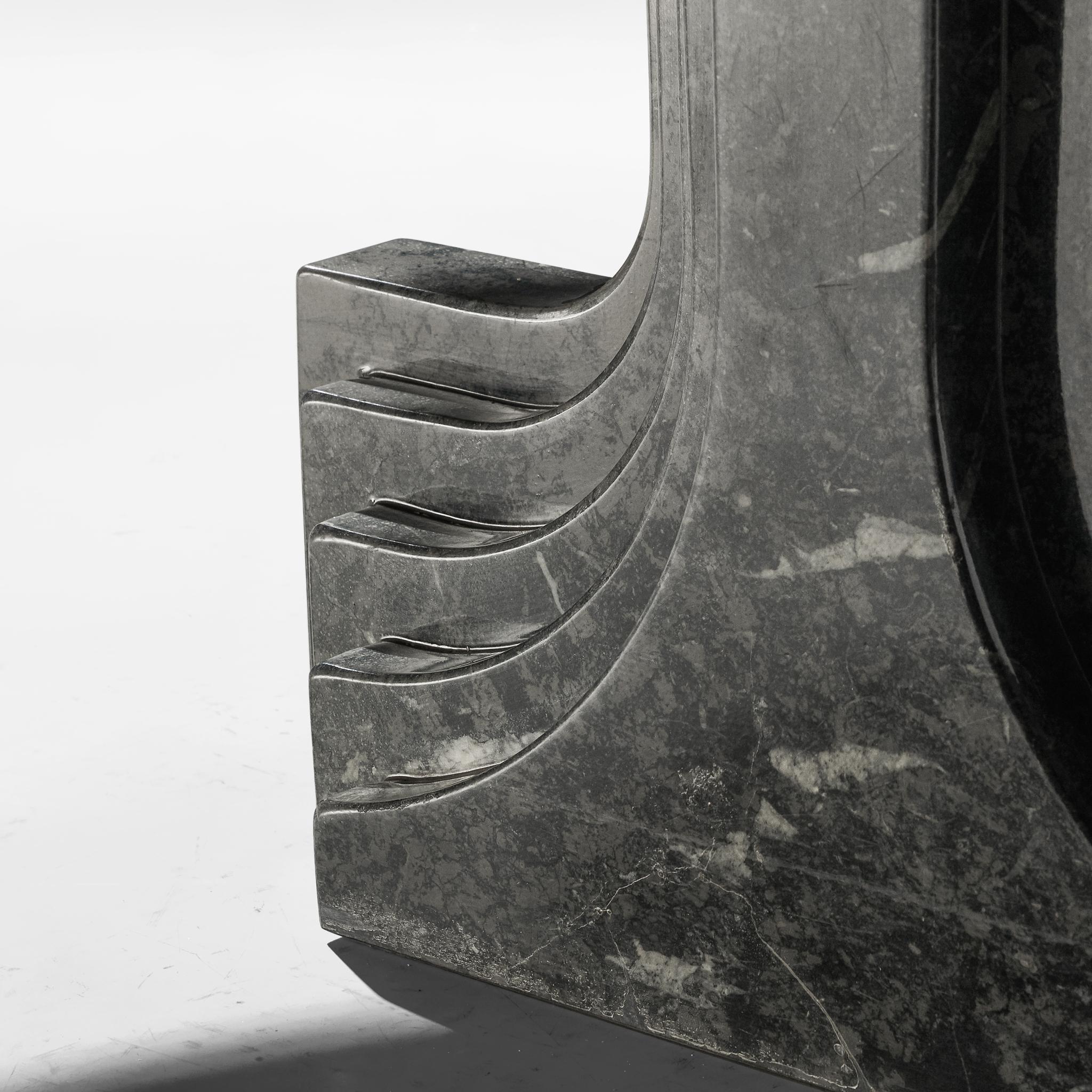 Carlo Scarpa 'Argo' Oval Table in Grey Marble 1