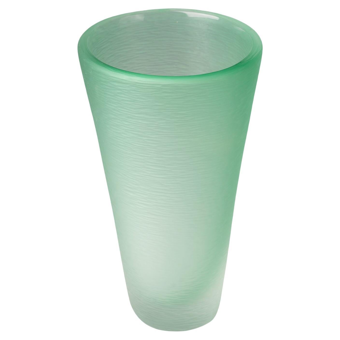 Carlo Scarpa, vaso 'battuto-velato', 1940