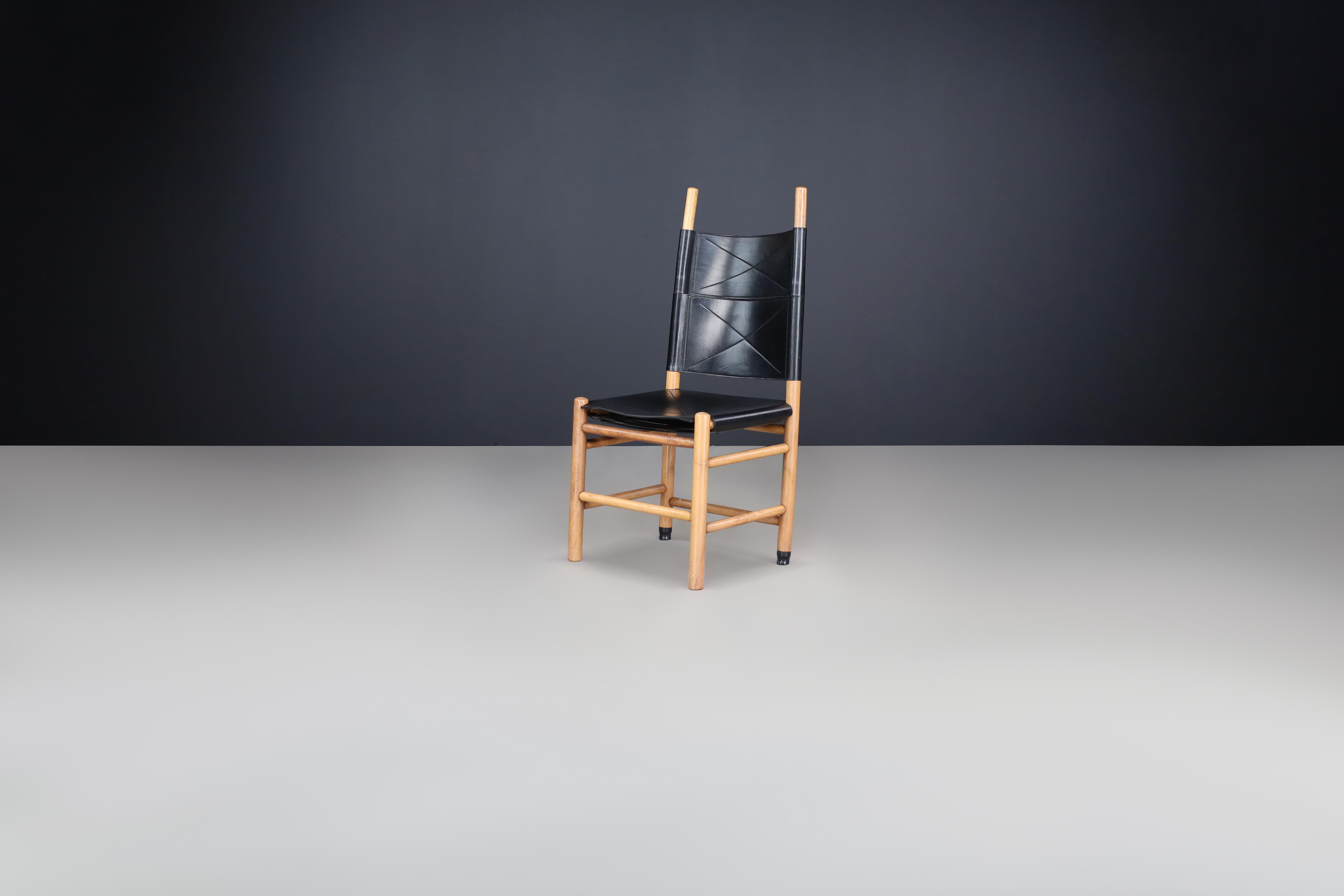 Carlo Scarpa Black Leather Kentucky Dining room Chairs for Bernini, Italy  1977 In Good Condition For Sale In Almelo, NL