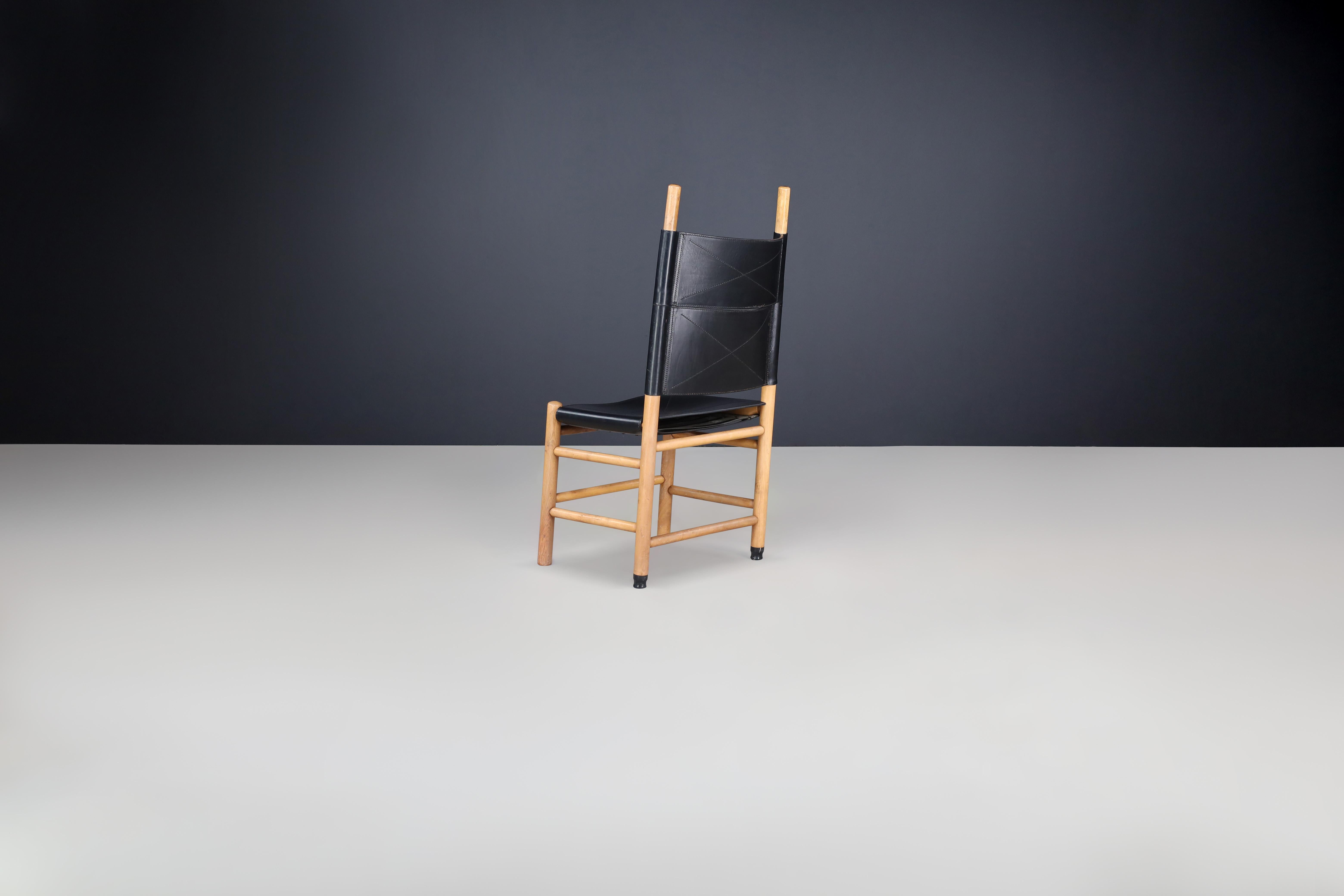 20th Century Carlo Scarpa Black Leather Kentucky Dining room Chairs for Bernini, Italy  1977 For Sale