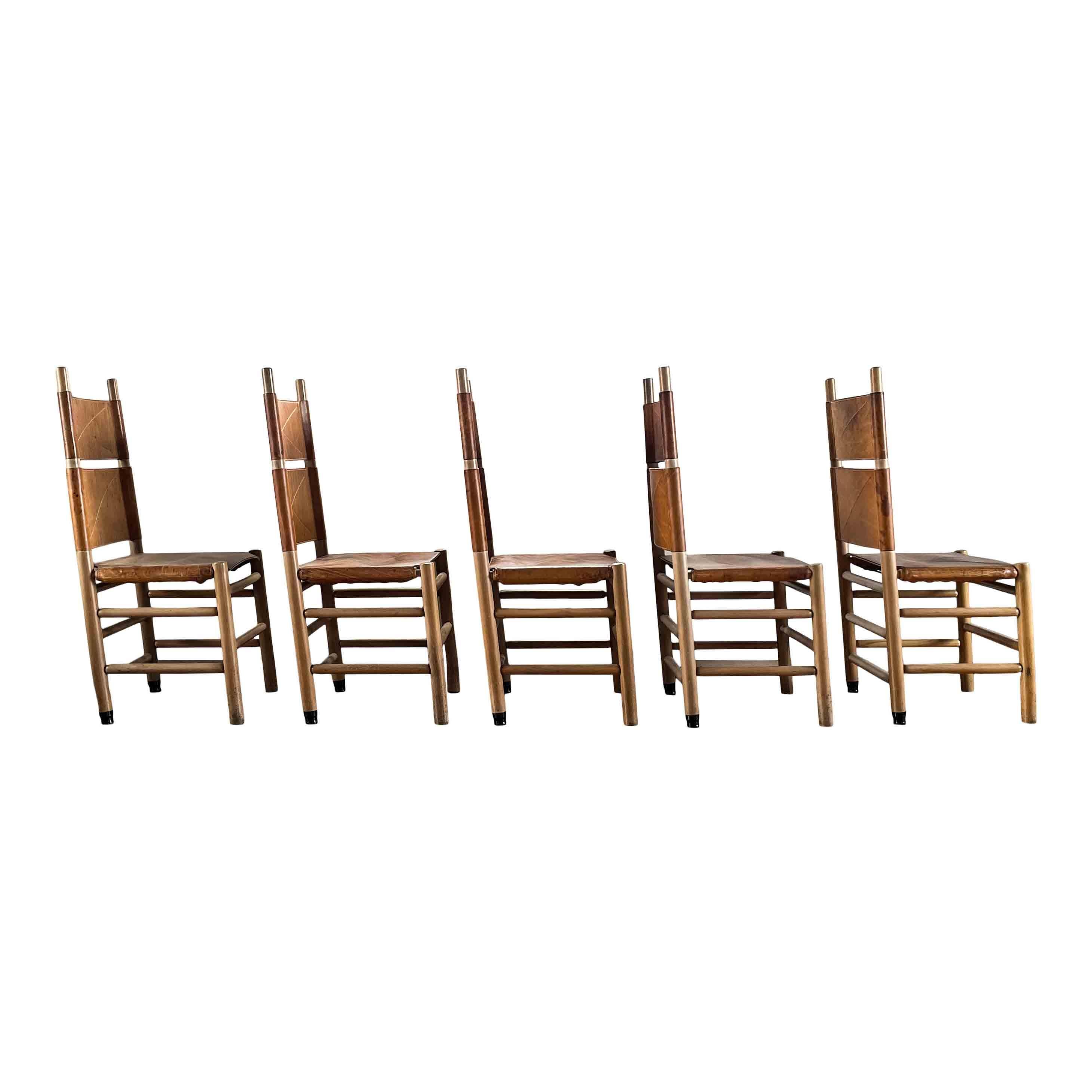 Carlo Scarpa Cognac Leather “Kentucky” Dining Chair for Bernini, 1977, Set of 5 In Good Condition For Sale In Vicenza, IT