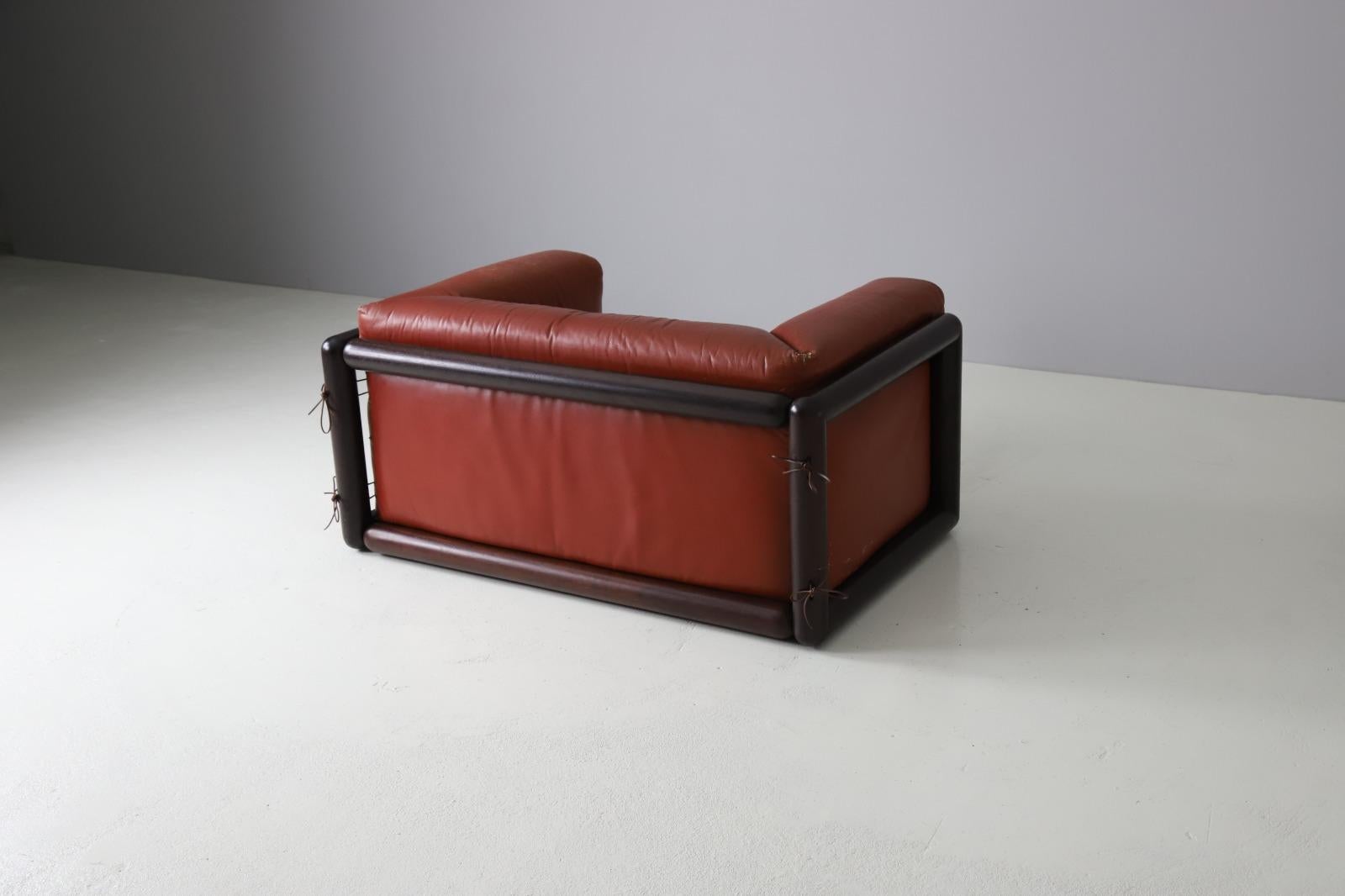Mid-Century Modern Carlo Scarpa 'Cornaro' Loveseat Sofa in Original Leather