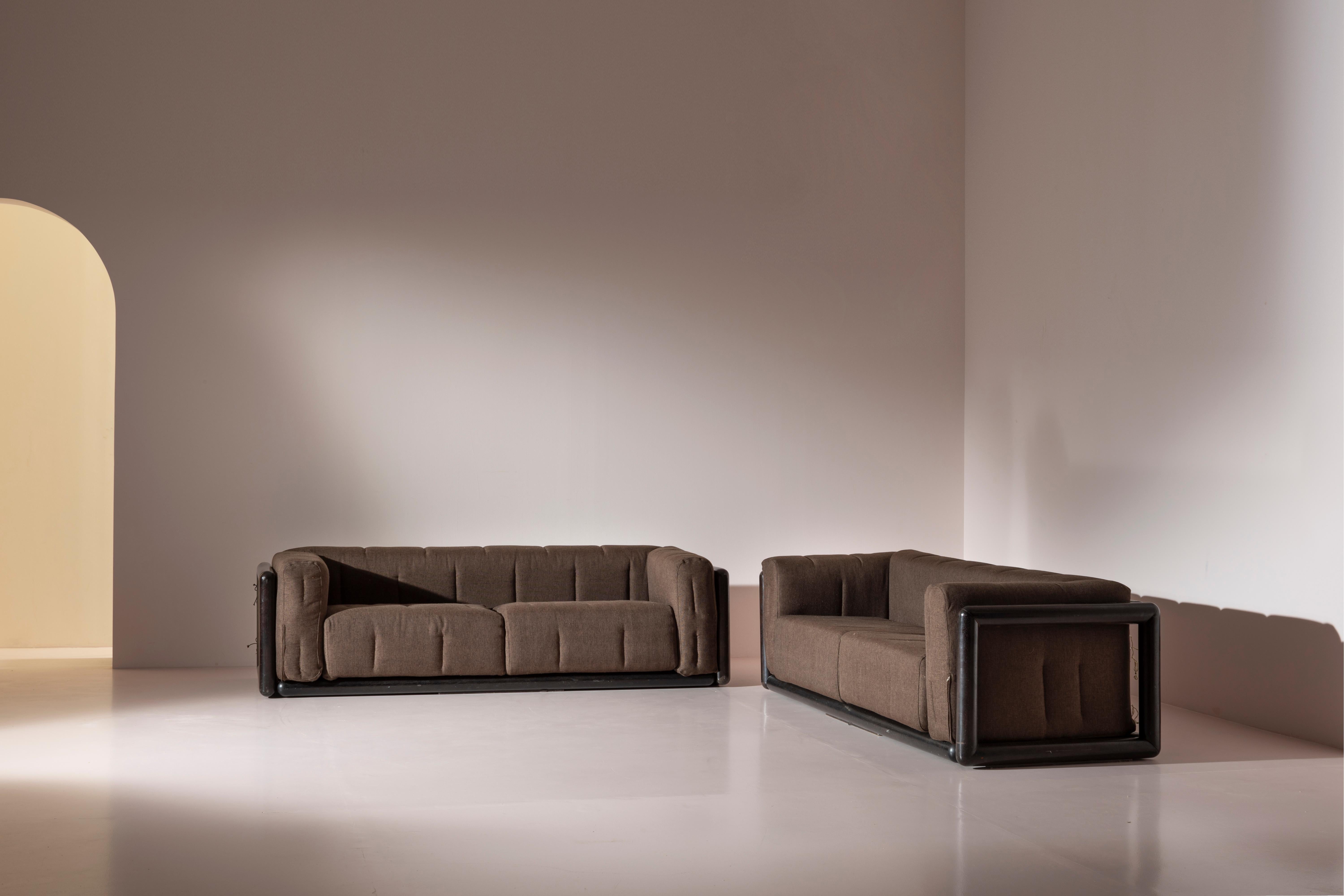 Late 20th Century Carlo Scarpa Cornaro sofa for Simon Gavina with original fabric, Italy, 1970s For Sale