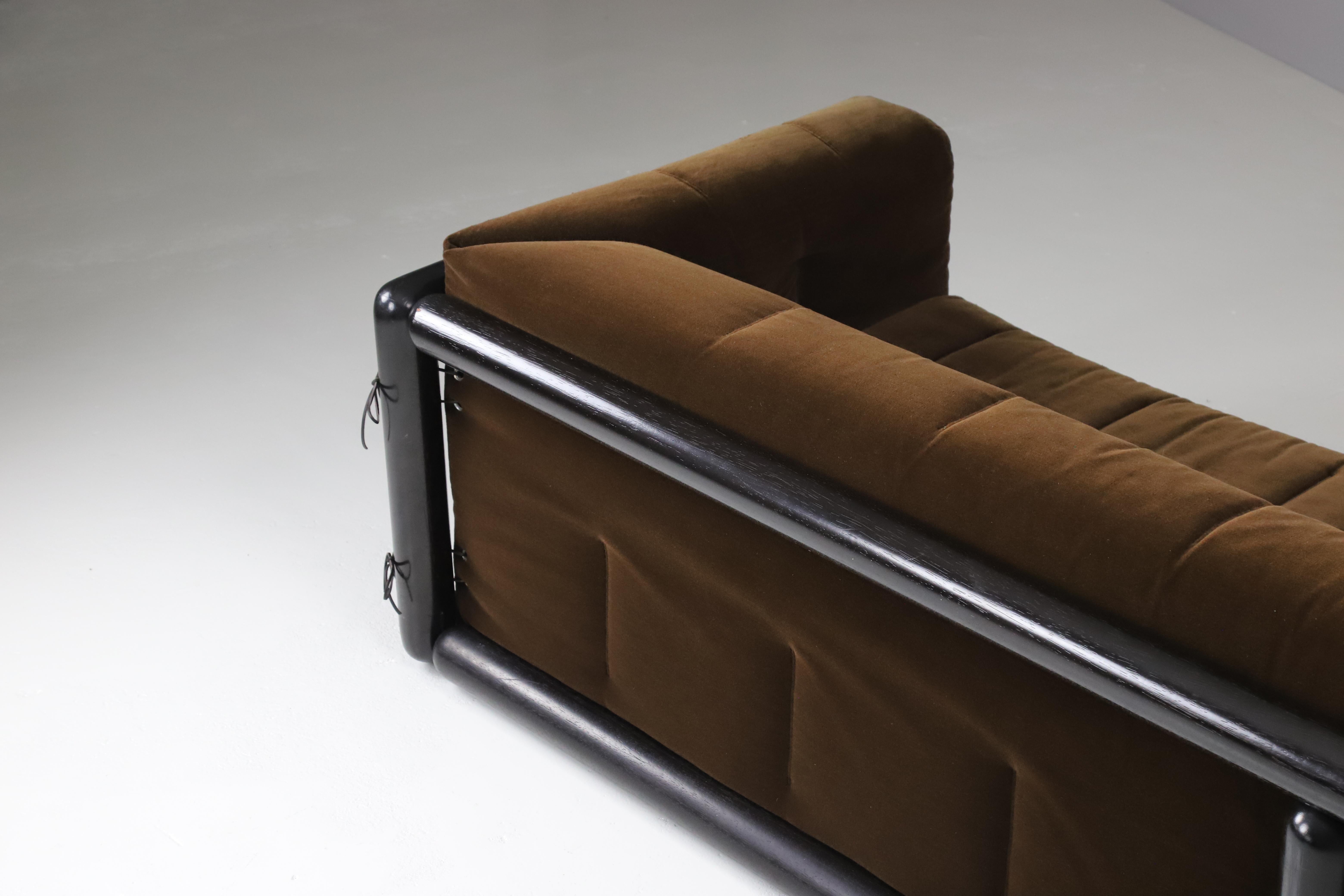 Carlo Scarpa 'Cornaro' Sofa aus originalem Mohair-Samt für Simon, 1973 im Angebot 3