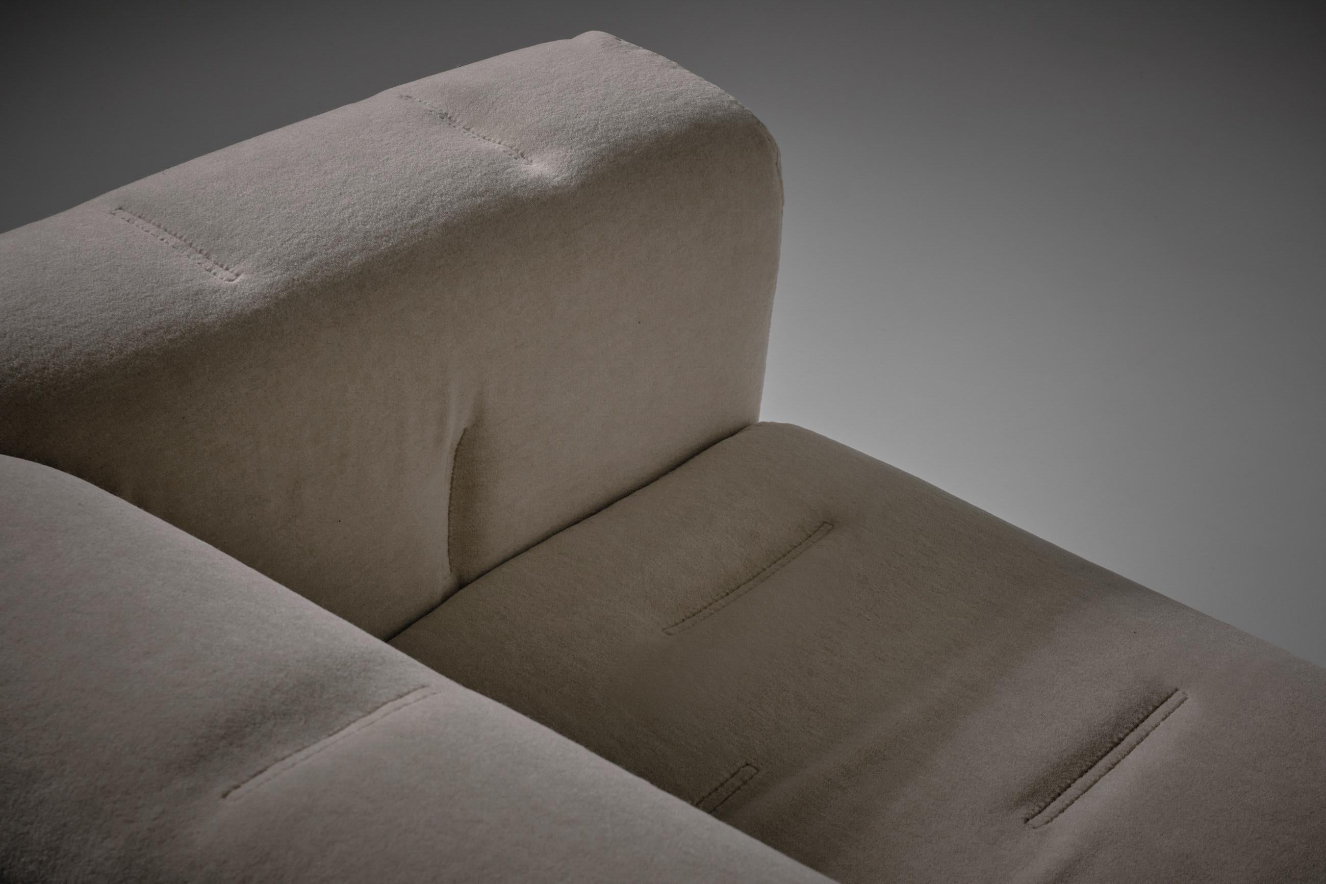 Carlo Scarpa ‘Cornaro’ Sofa, Italy, 1973 1