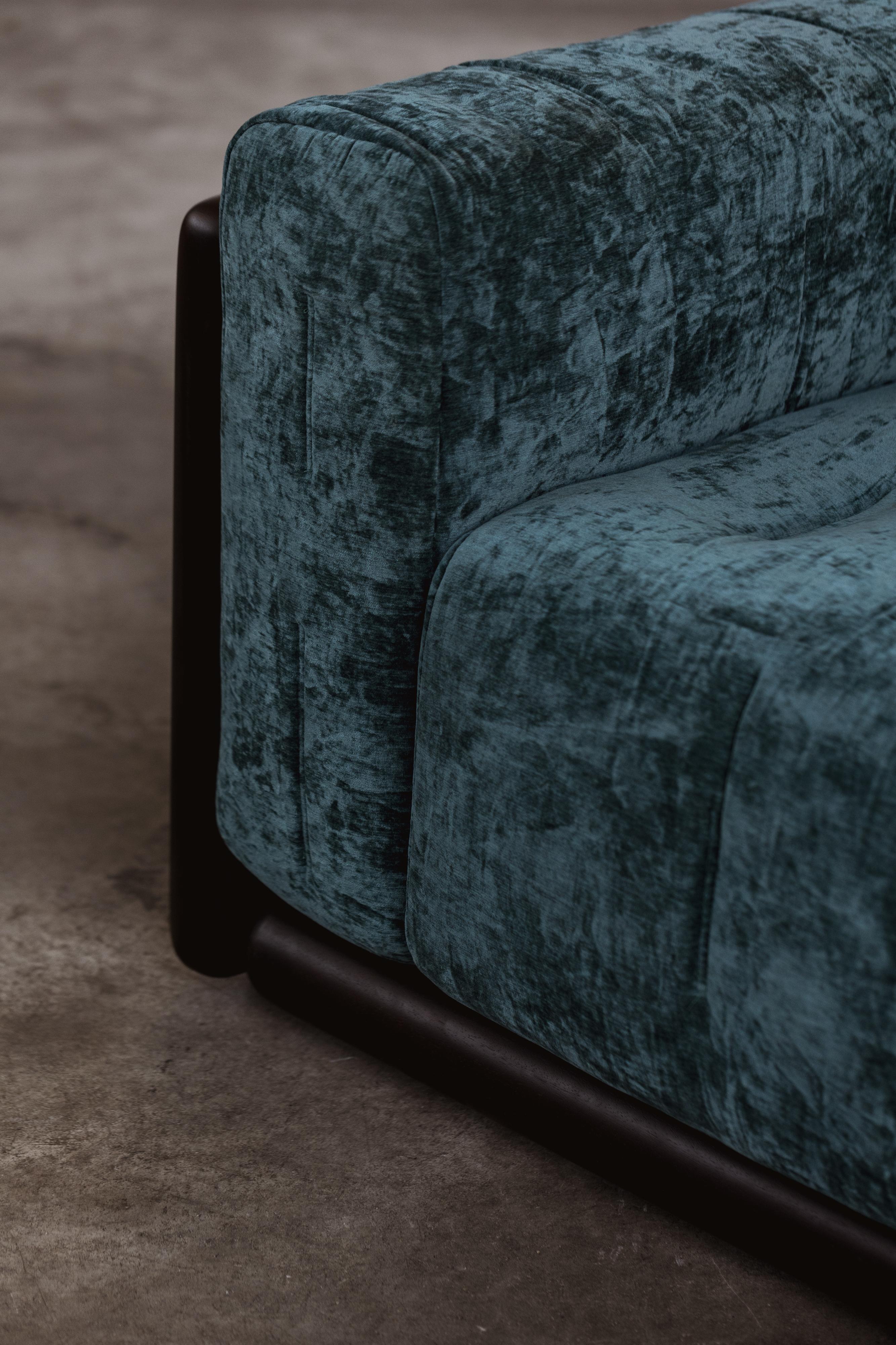 Italian Carlo Scarpa “Cornaro” Sofas for Gavina, 1973, Set of 2 For Sale