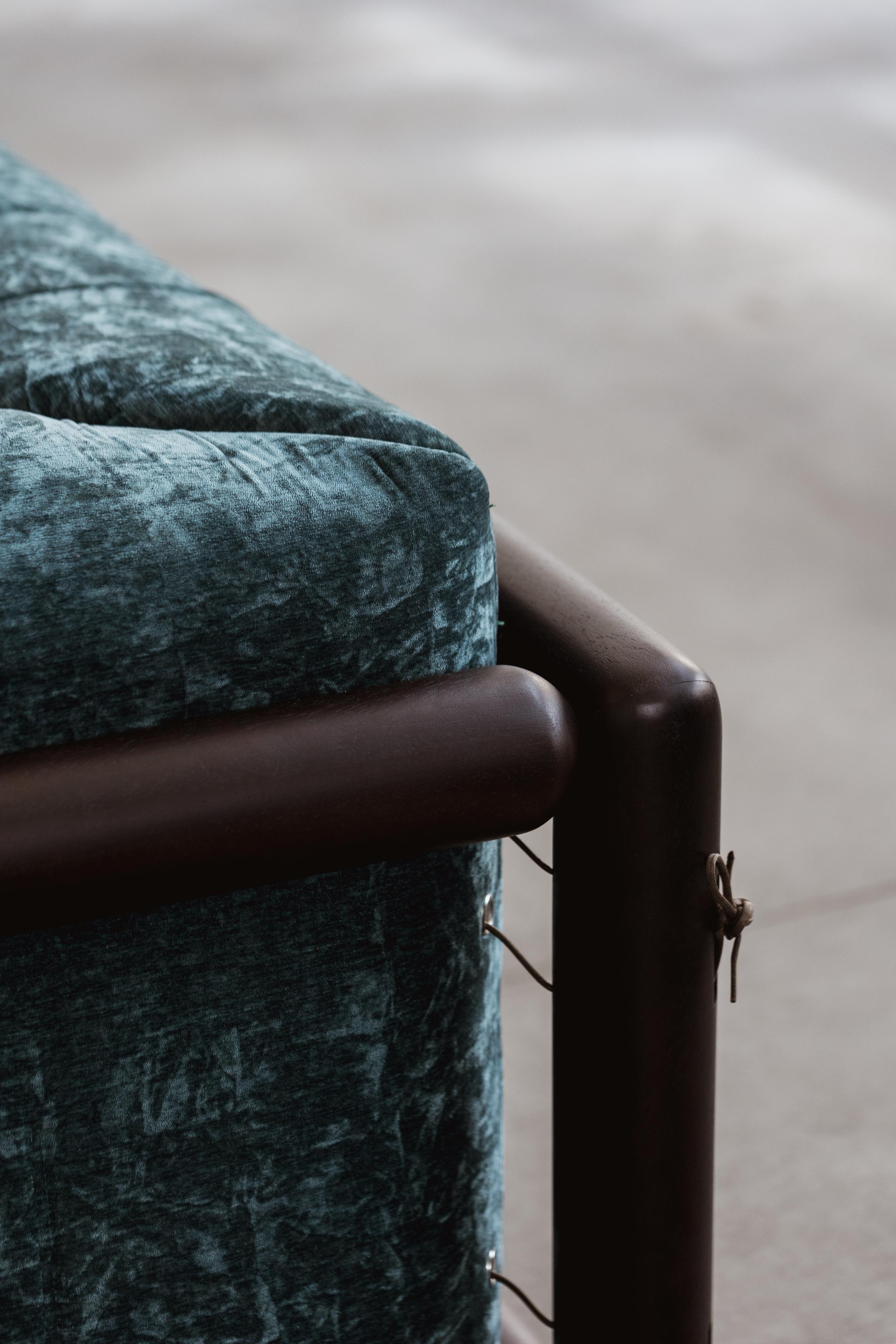 Carlo Scarpa “Cornaro” Sofas for Gavina, 1973, Set of 2 For Sale 1
