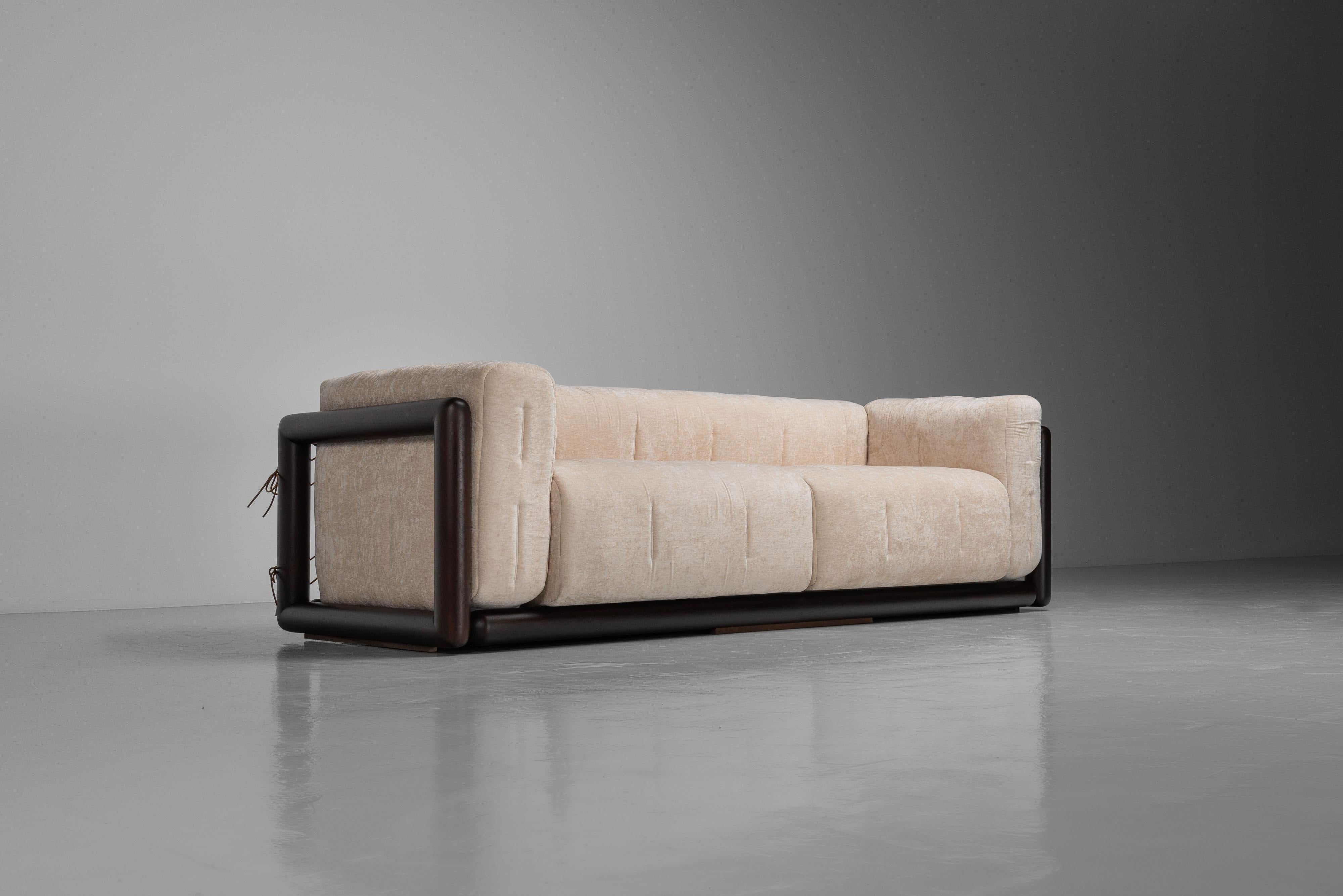 Italian Carlo Scarpa Cornaro sofas for Simon Gavina Italy 1973