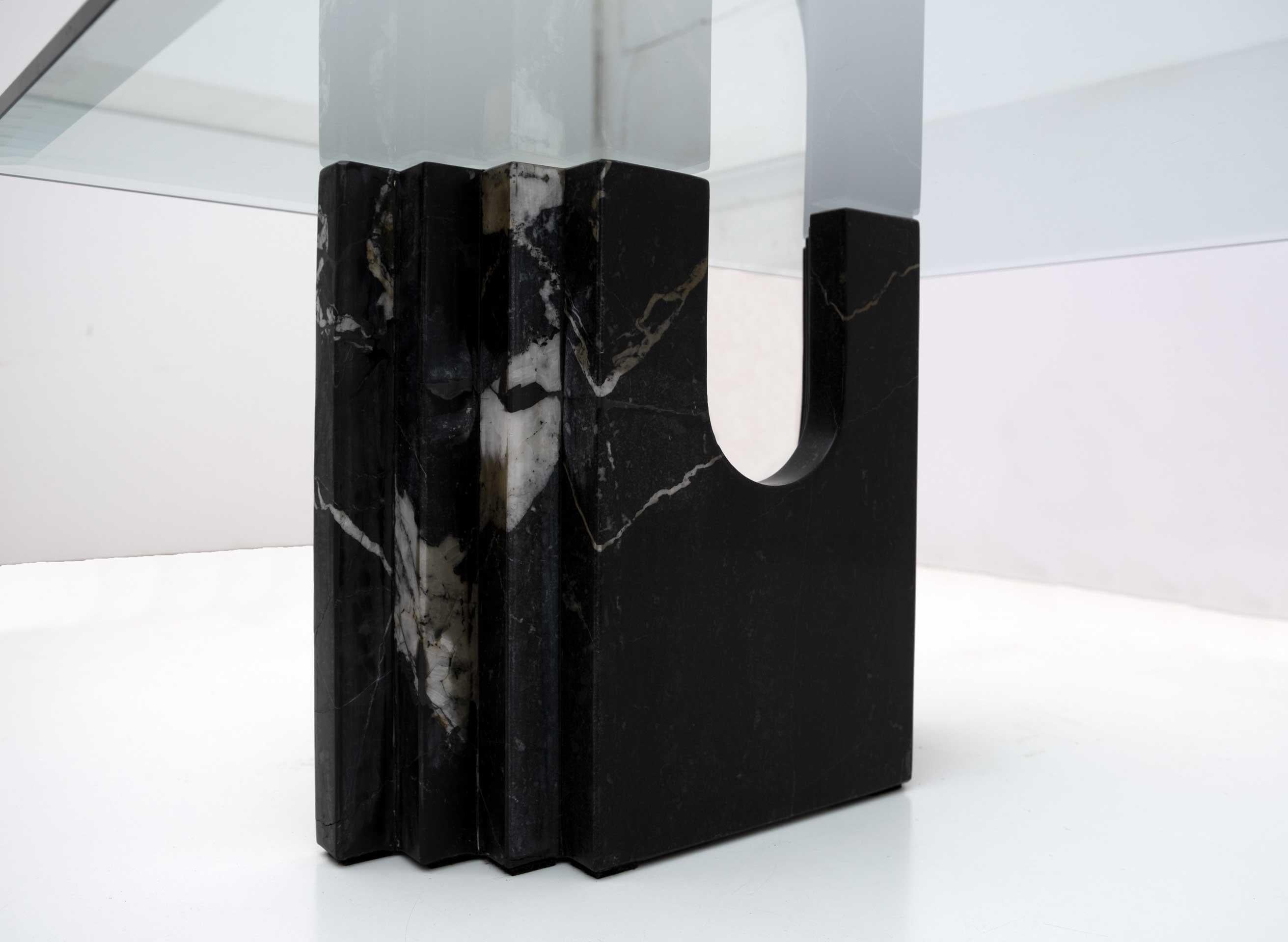 Carlo Scarpa Crystal and Black Marble Coffee Table for Cattelan Italia, 1970s In Good Condition In Puglia, Puglia