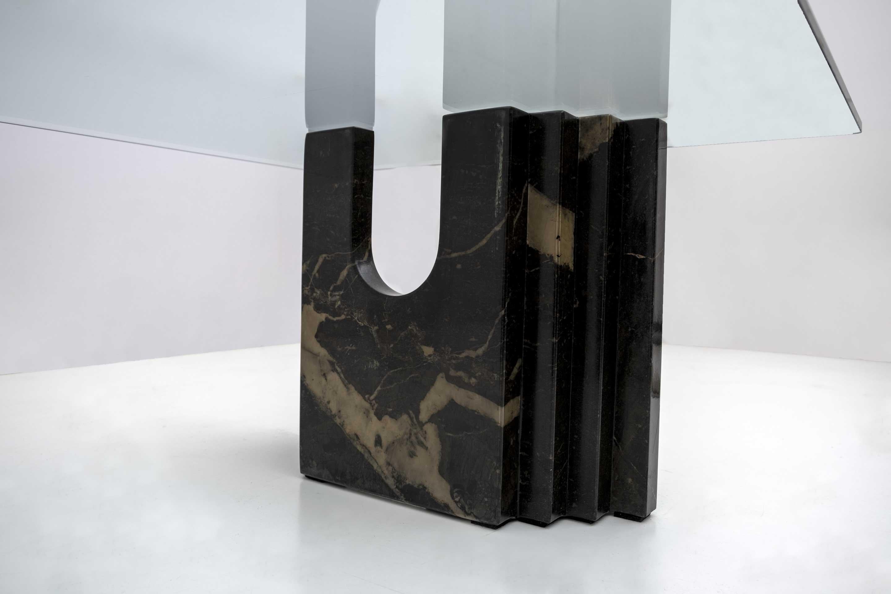Late 20th Century Carlo Scarpa Crystal and Black Marble Coffee Table for Cattelan Italia, 1970s