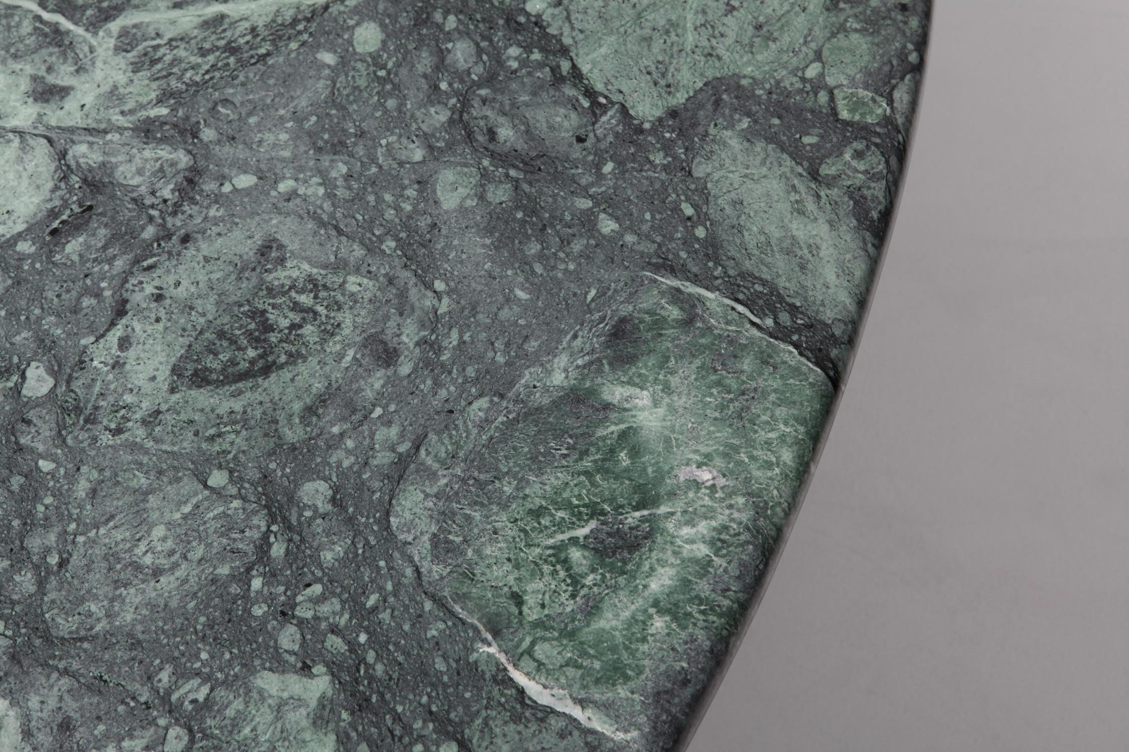 Carlo Scarpa Dining Table 'Samo' in a Rare Green Marble In Good Condition In Antwerp, BE
