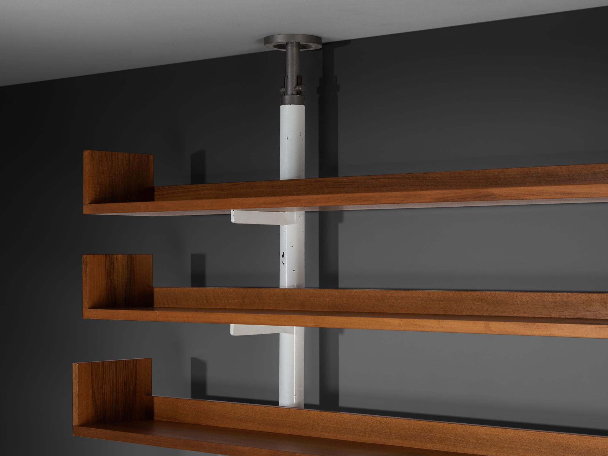 Bibliothèque '795' en métal et noyer de Carlo Scarpa pour Bernini en vente 3