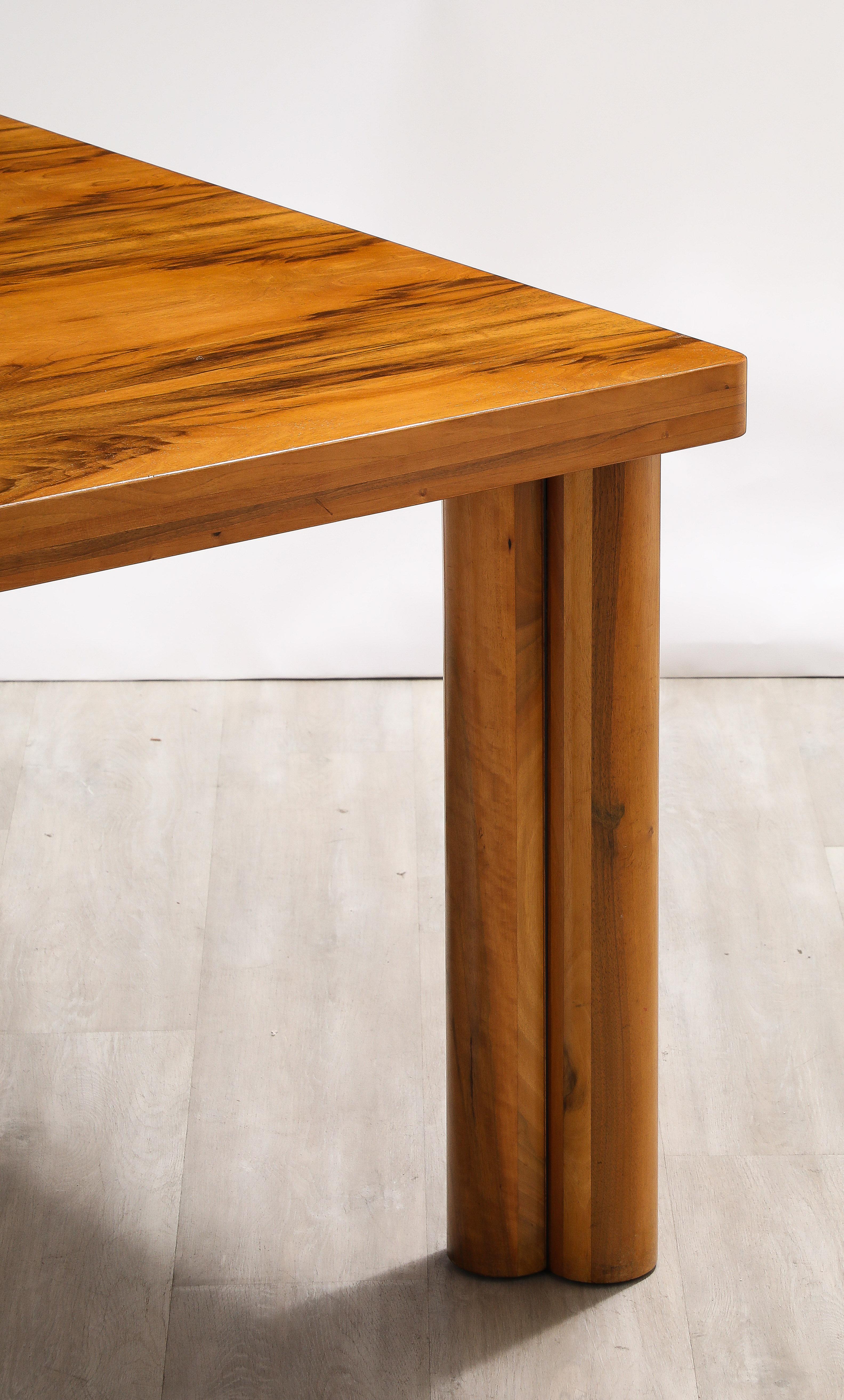 Late 20th Century Carlo Scarpa for Bernini 'Scuderia' Walnut Dining Table, circa 1977 For Sale
