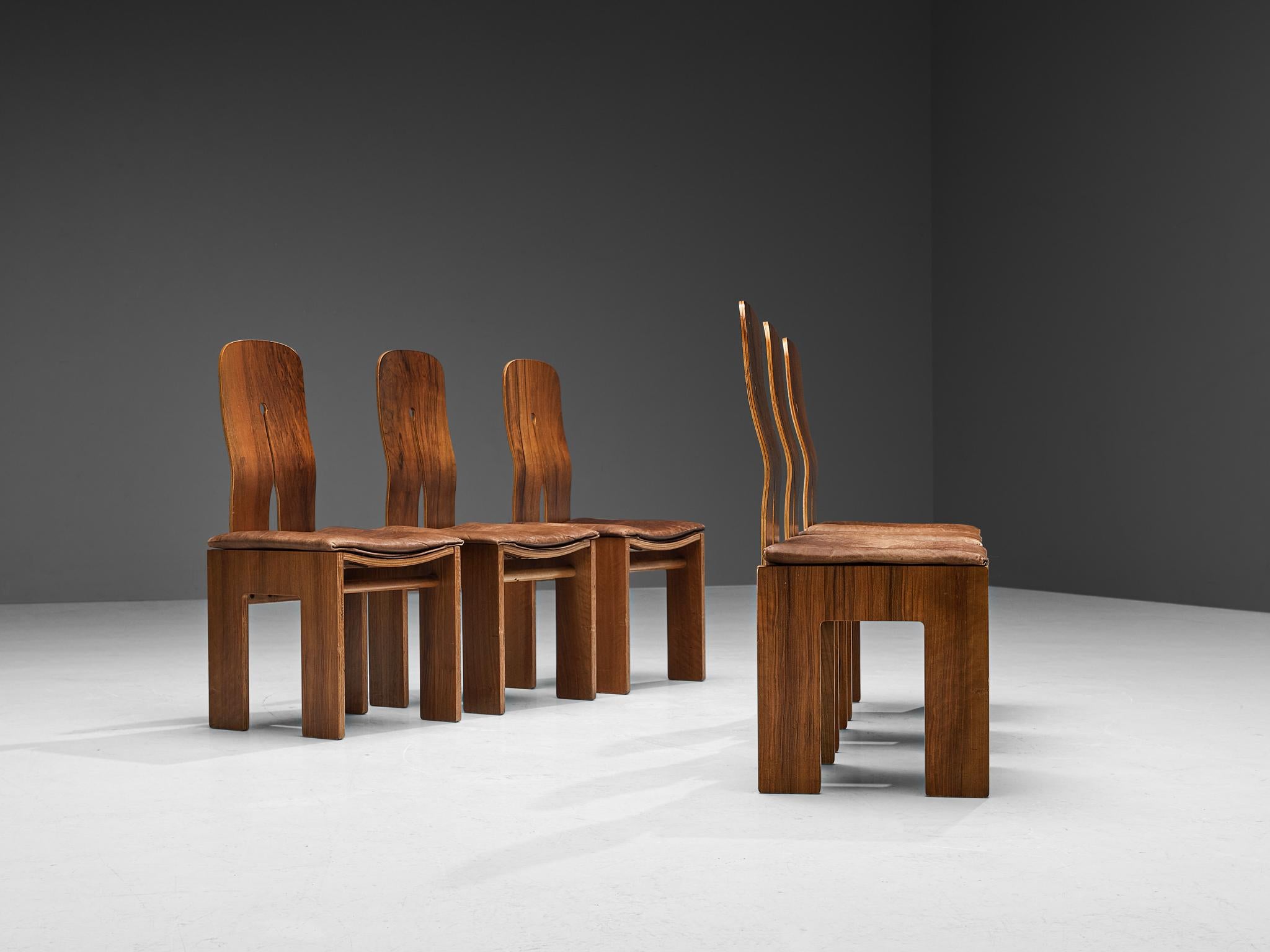 Carlo Scarpa for Bernini Set of Six Dining Chairs in Walnut and Leather In Good Condition In Waalwijk, NL