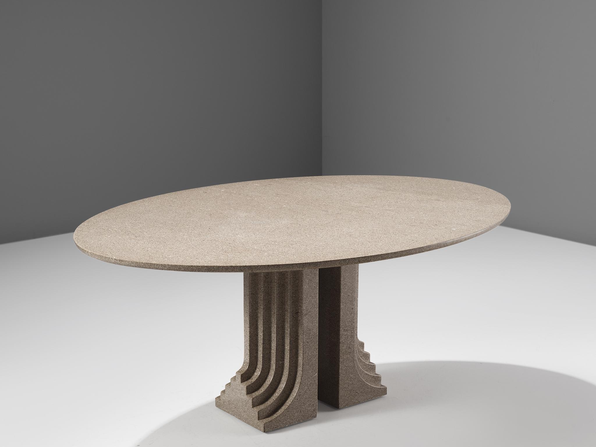 Carlo Scarpa for Simon, granite, Italy, 1970s

This 'Samo' table is part of the 'Ultrarazionale' collection by Simon. The base of the table is formed out of two layered pillars that seem to exist of several pillars in a row, clearly a reference to