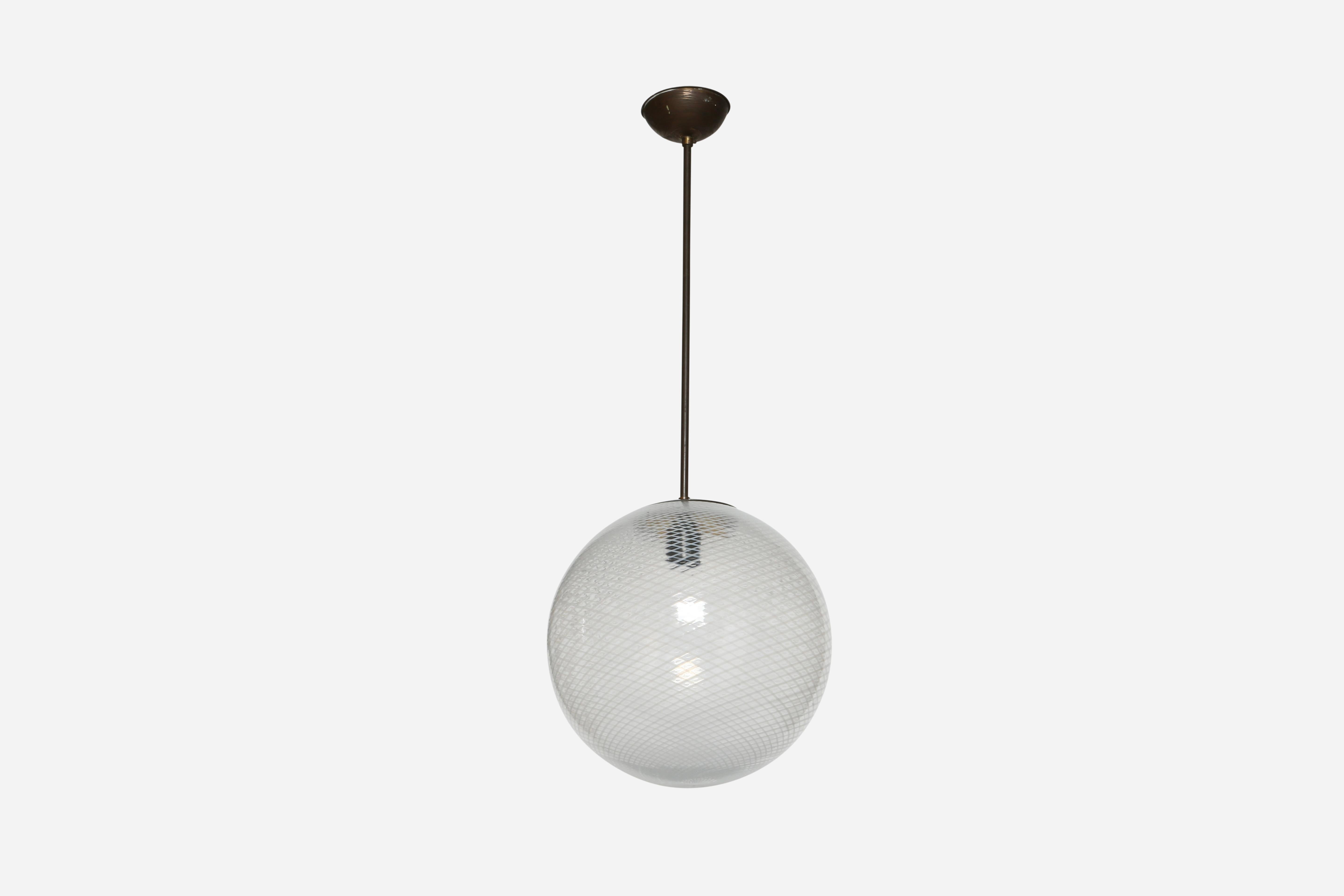 Carlo Scarpa for Venini ceiling light
Model 5258
Italy 1940s
Handblown glass, steel, aluminum.
Exquisite glass making technique.
Takes one medium base bulb.
Complimentary US rewiring with a custom made ceiling plate upon request.