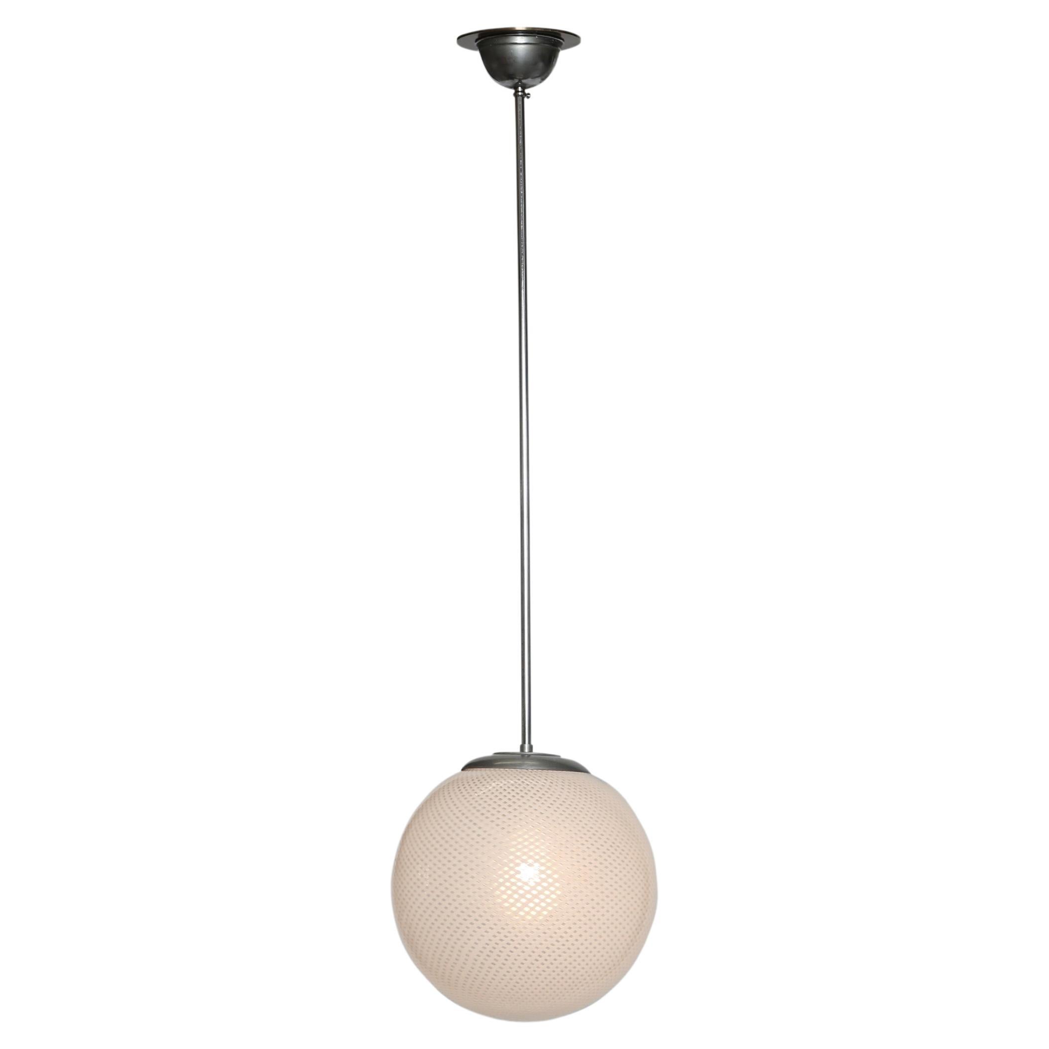 Carlo Scarpa for Venini ceiling lights
Model 5258
Italy 1940s
Handblown glass, brass
Exquisite glass making technique.
Price is for one light.
Four lights are available.

We take pride in bringing vintage fixtures to their full glory again.
At