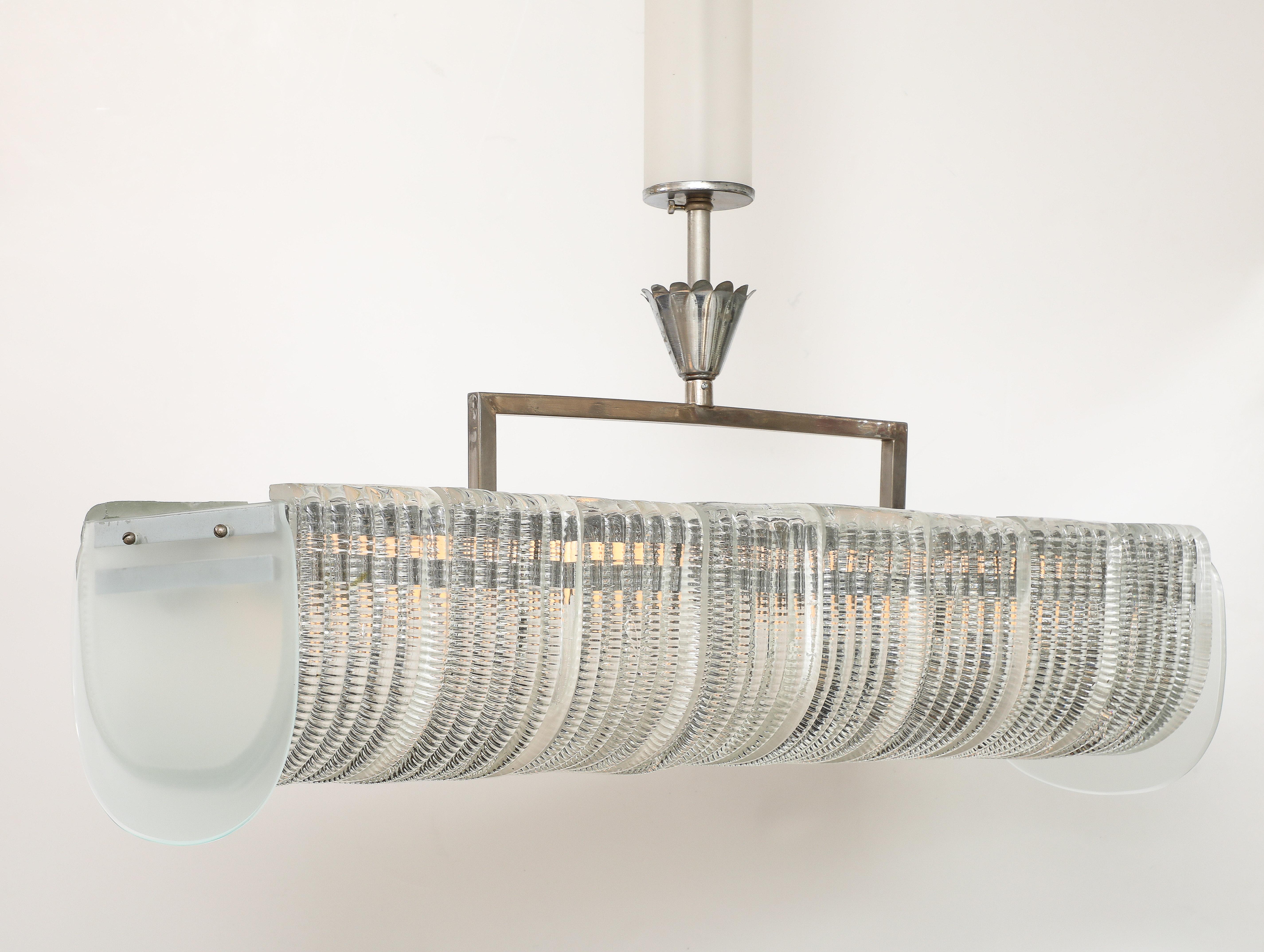 Carlo Scarpa per Venini Lampadario rettangolare in vetro tagliato e nichel, circa 1930 in vendita 3