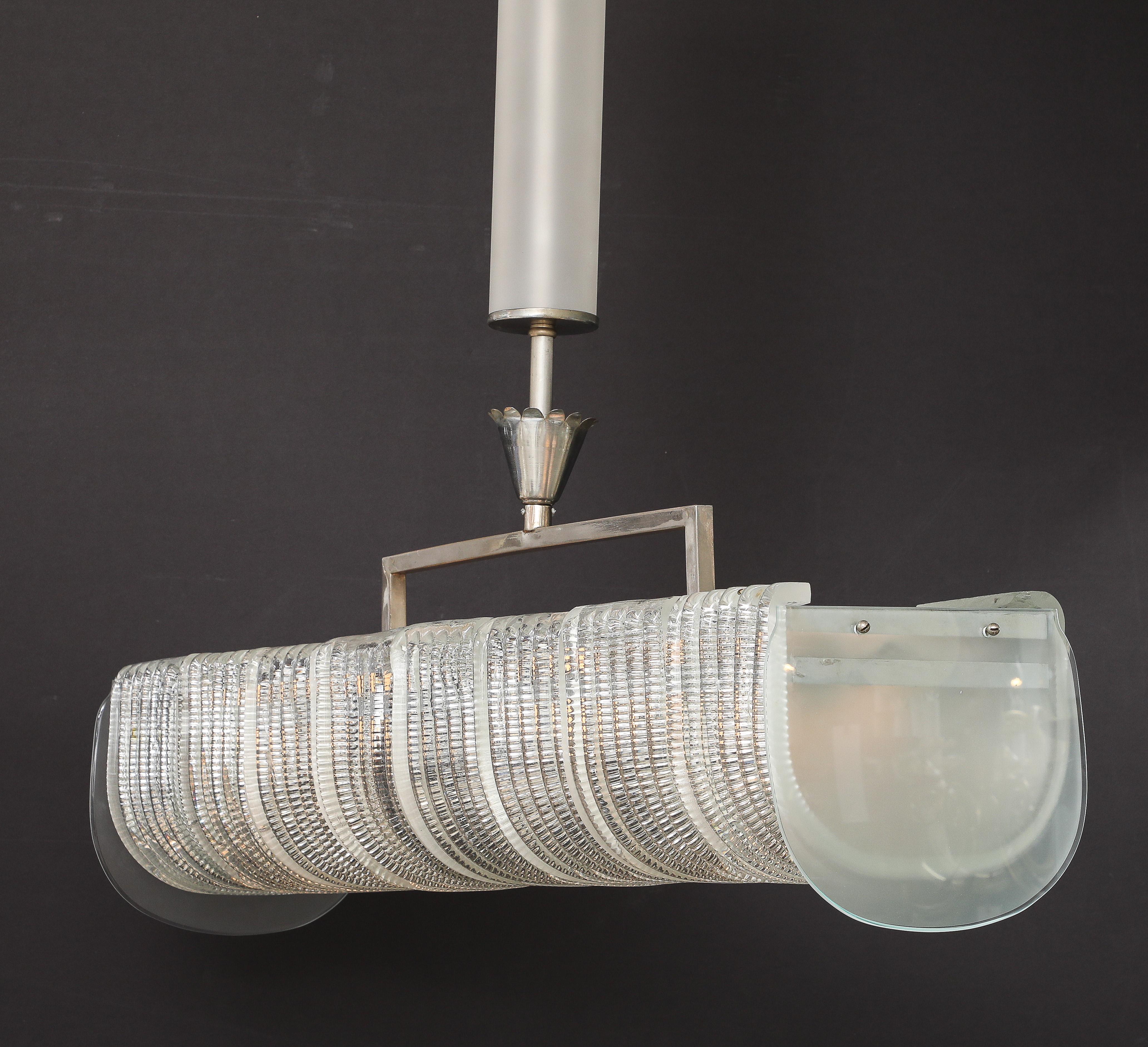 Carlo Scarpa per Venini Lampadario rettangolare in vetro tagliato e nichel, circa 1930 in vendita 9