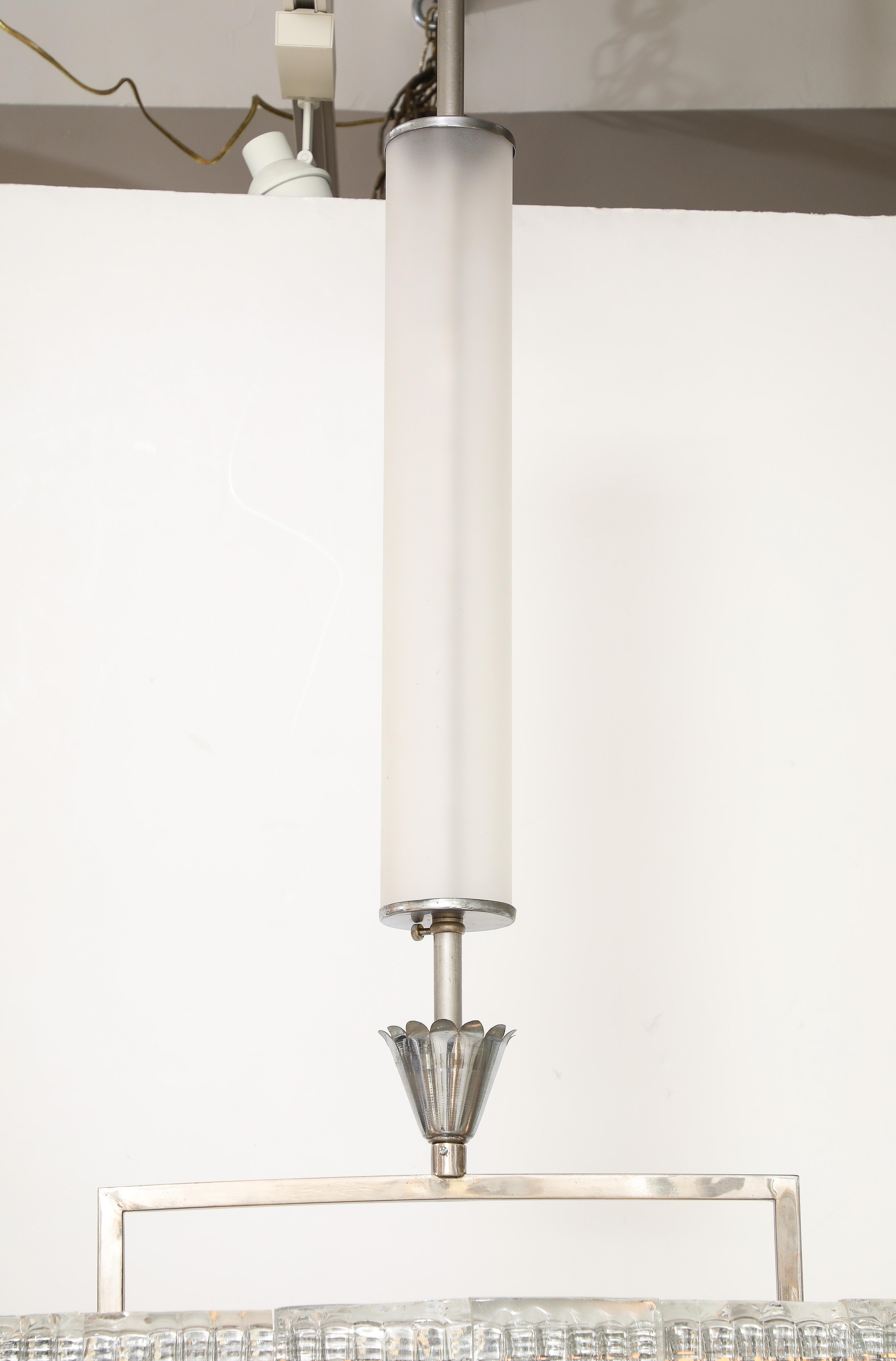 Metà XX secolo Carlo Scarpa per Venini Lampadario rettangolare in vetro tagliato e nichel, circa 1930 in vendita
