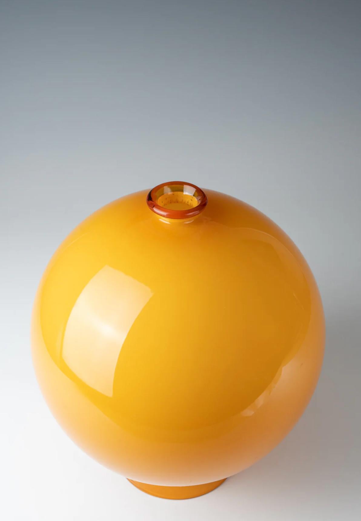 Carlo Scarpa, 'Incamiciato' vase, ca. 1930 M.V.M. Cappellin & Co, Murano, Italy Italiano en venta