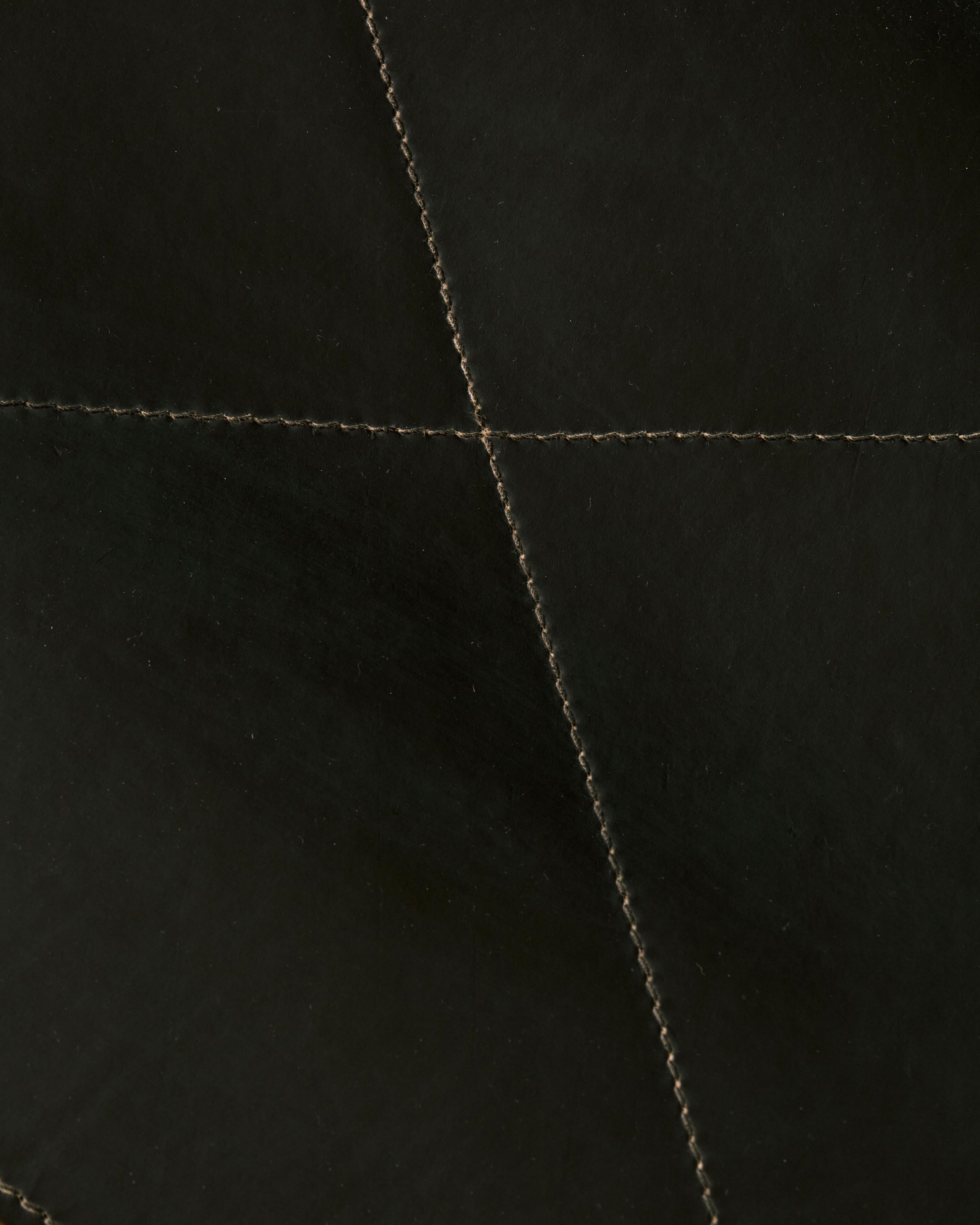 Carlo Scarpa 'Kentucky' Satz von vier Esszimmerstühlen im Angebot 8