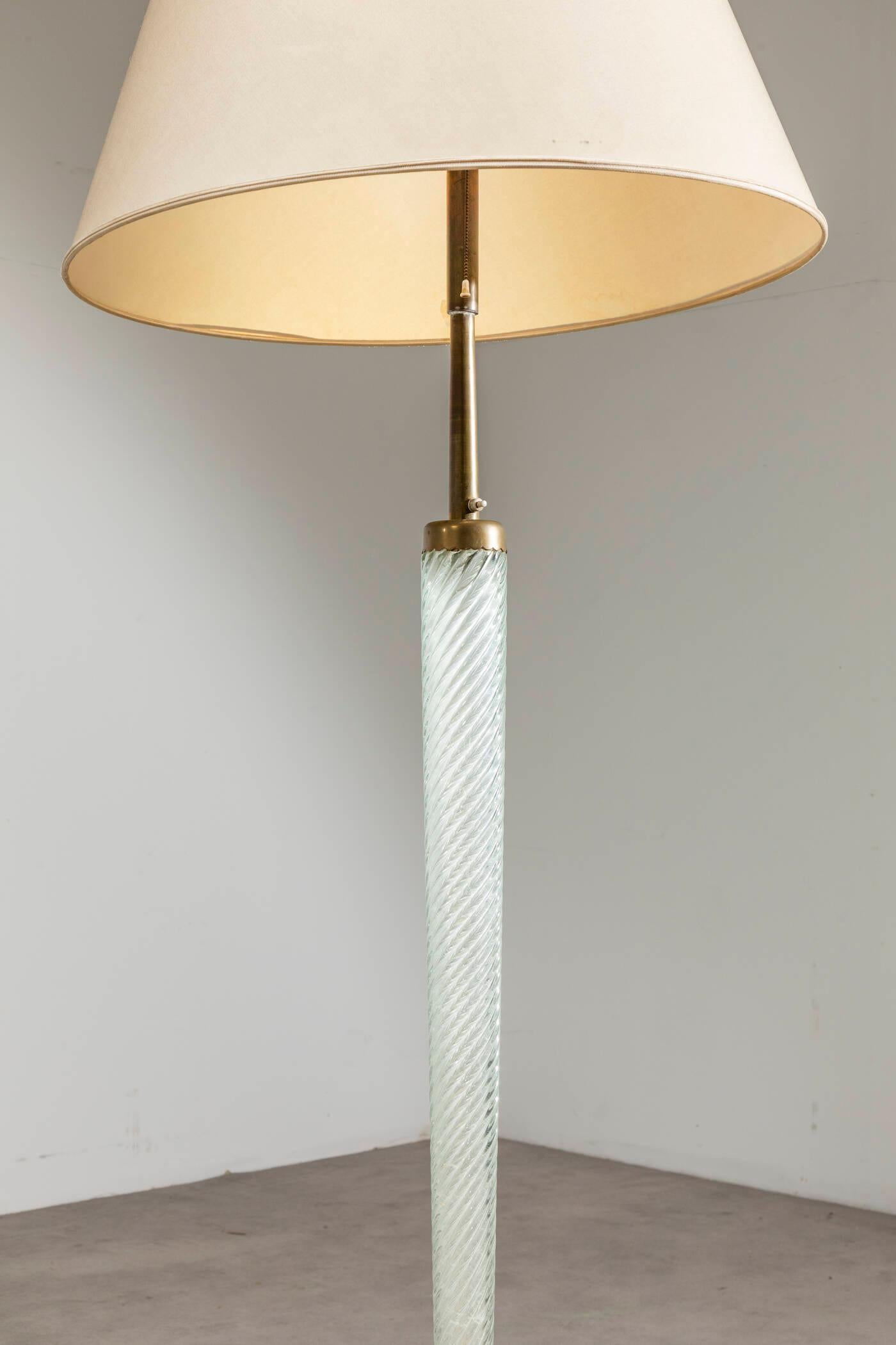 Carlo Scarpa, Lampada da terra mod. 529, prod. Venini anni '40 in vendita 3
