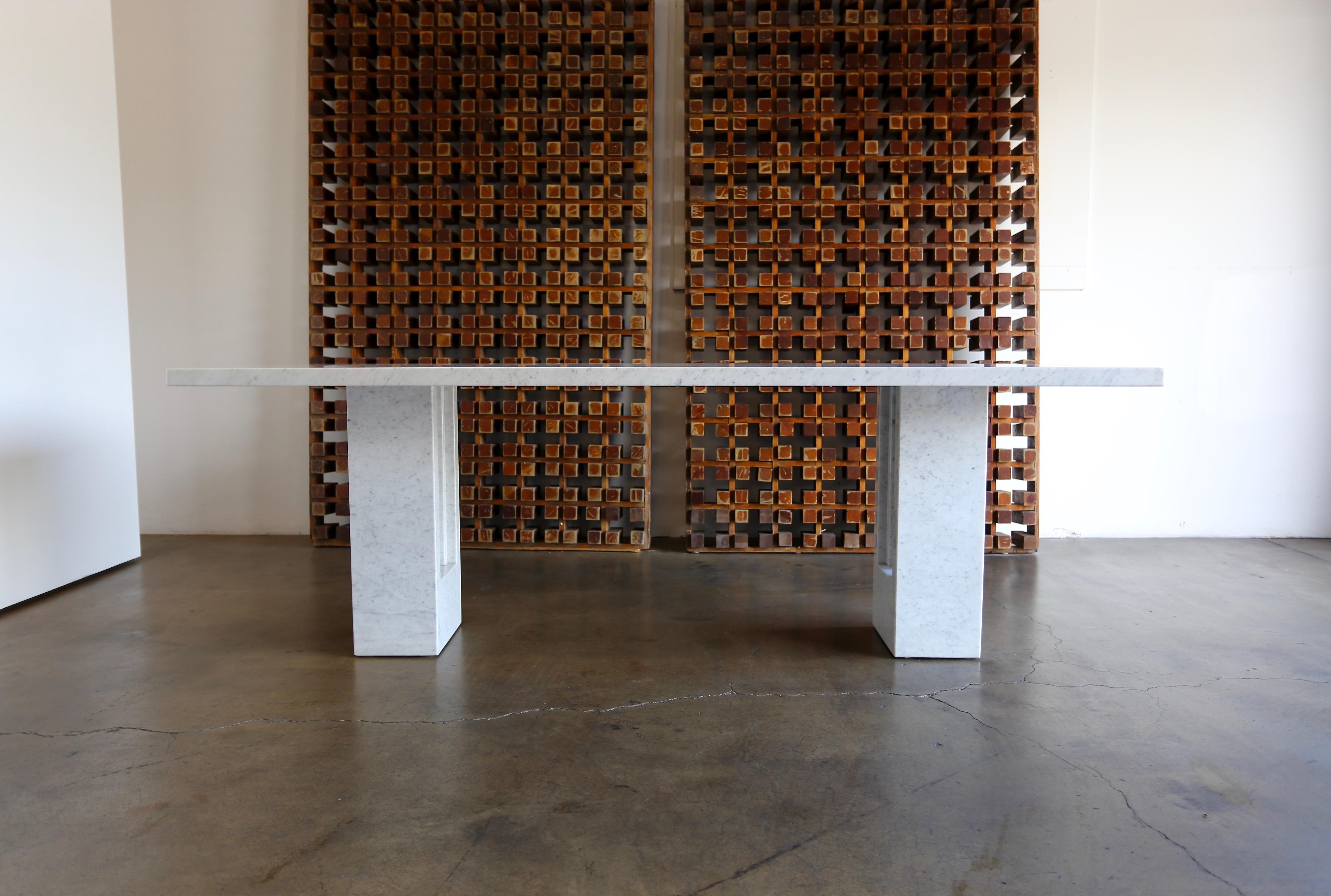Carlo Scarpa & Marcel Breuer 'Delfi' Marble Table 1