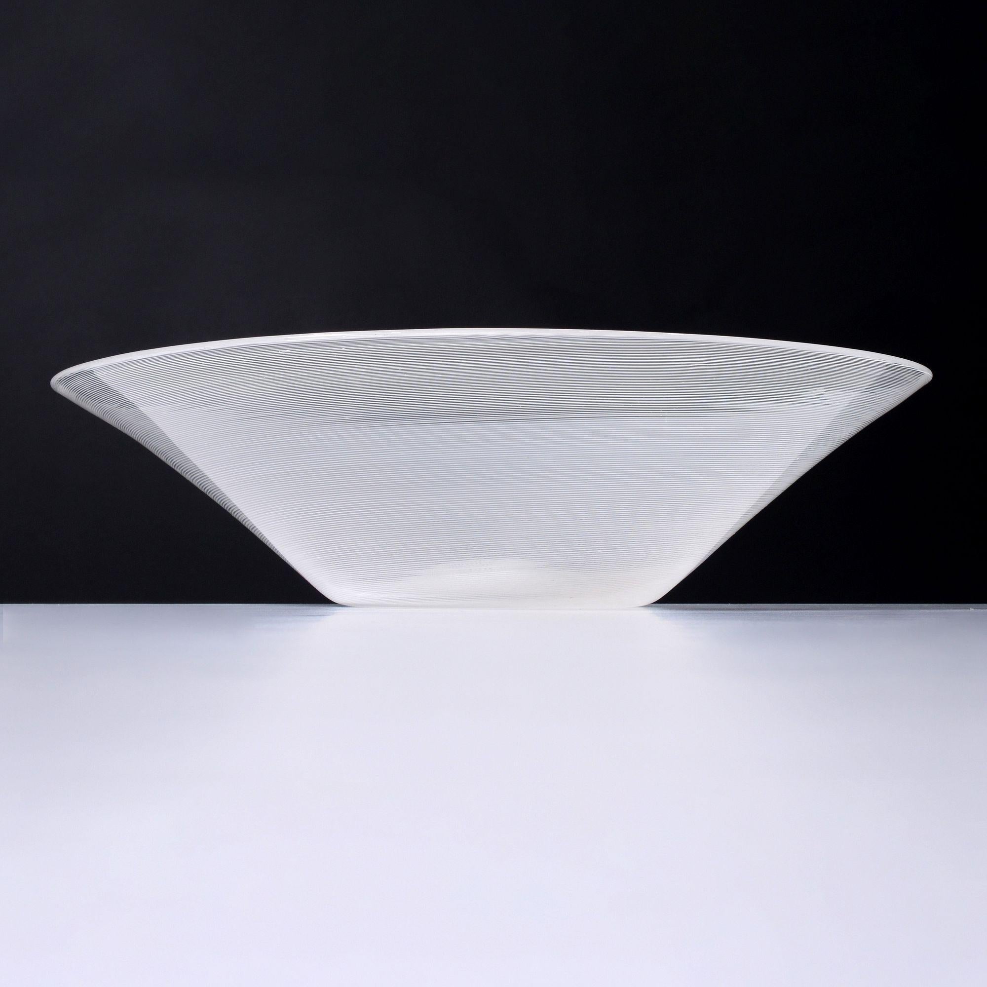 Italian Carlo Scarpa MEZZA FILIGRANA Platter / Charger, 13.75